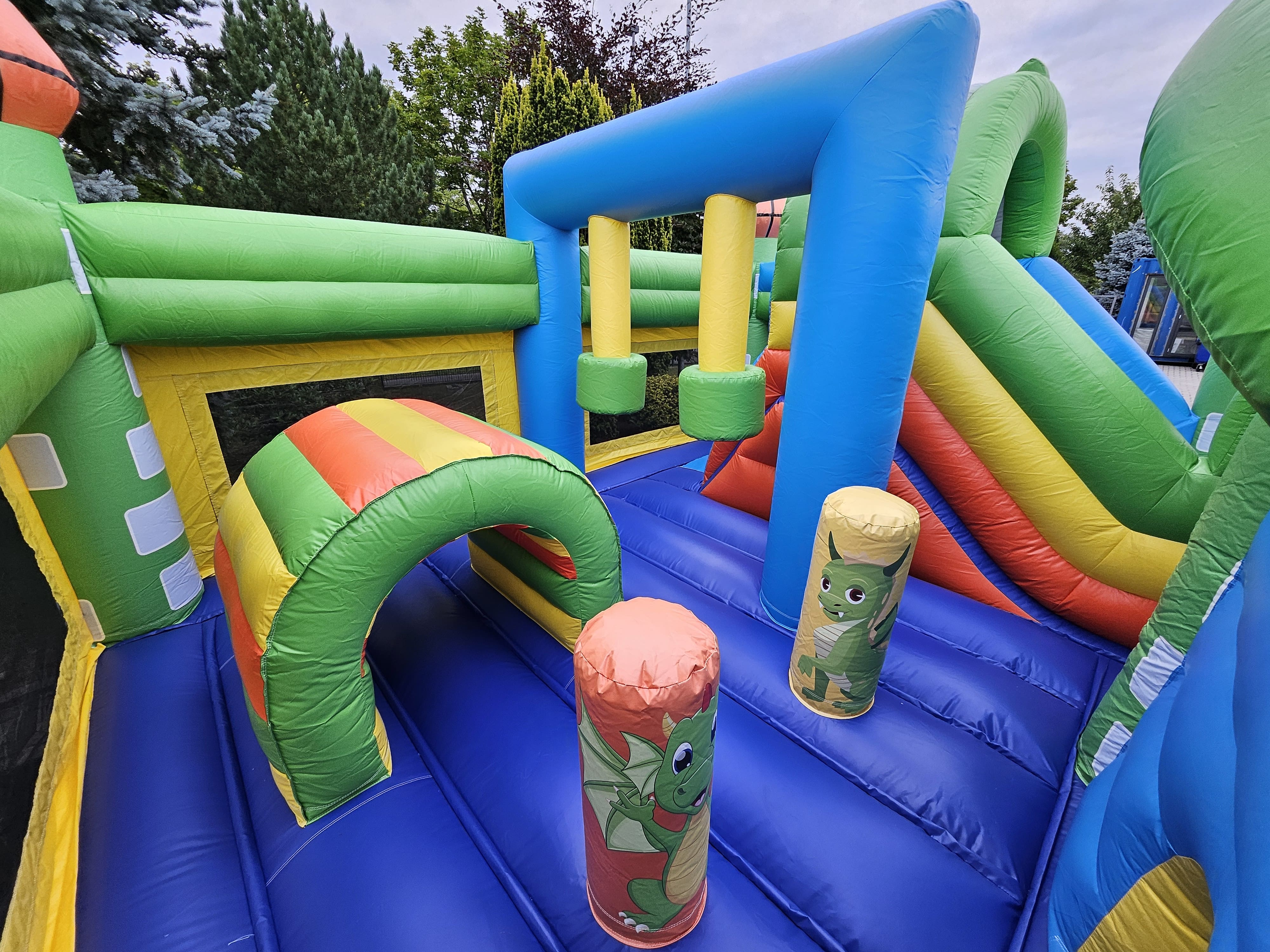 Hüpfburg Drache / Aloha / Banana Monkey / Fußball 5x5,6m mieten /leihen – 2