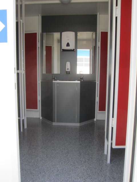 Toilettenanhänger / WC - Wagen / Klowagen – 2