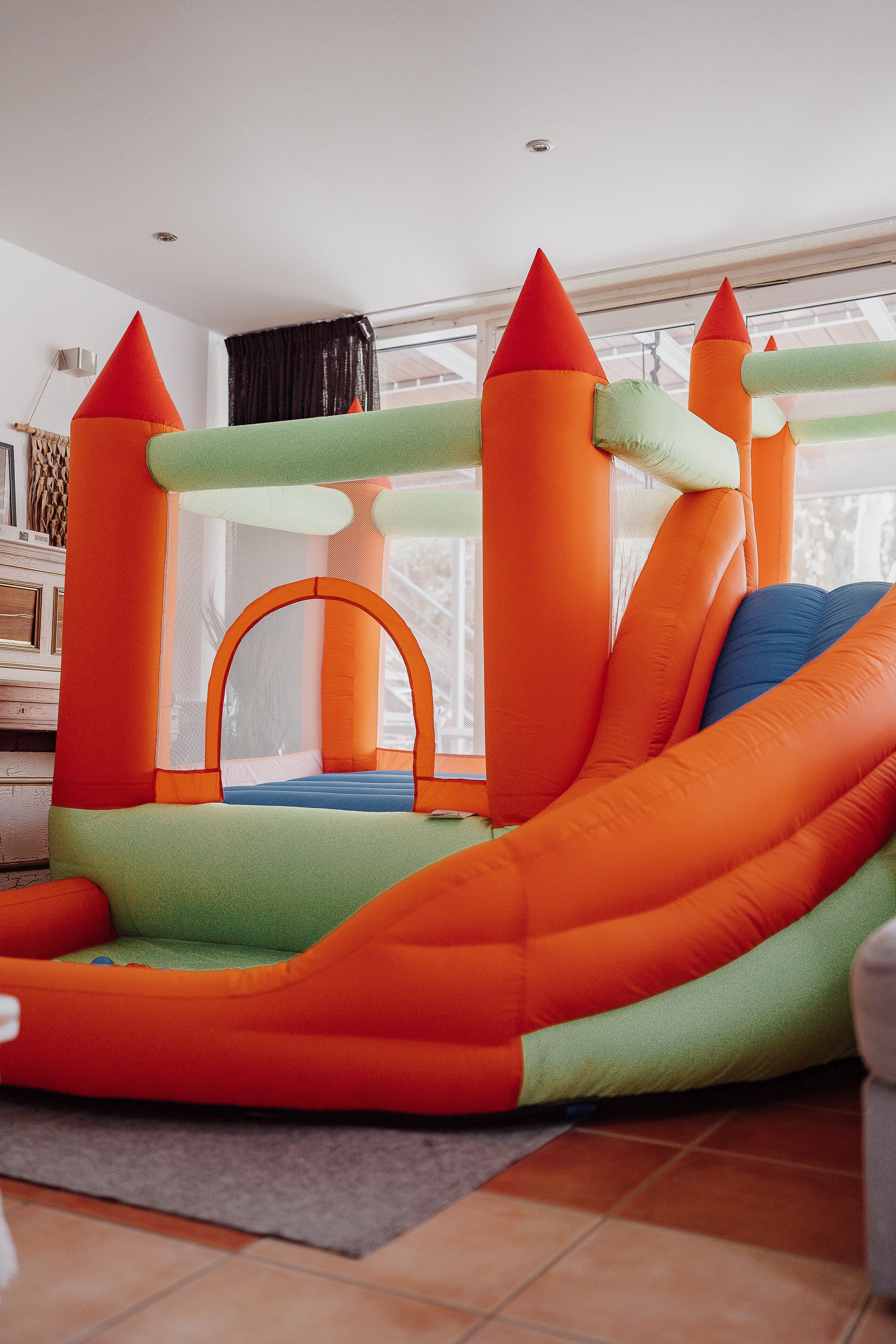 Hüpfburg mit Rutsche Kindergeburtstag | 310 x 270 x 210 | EINFACH Mieten Vermieten