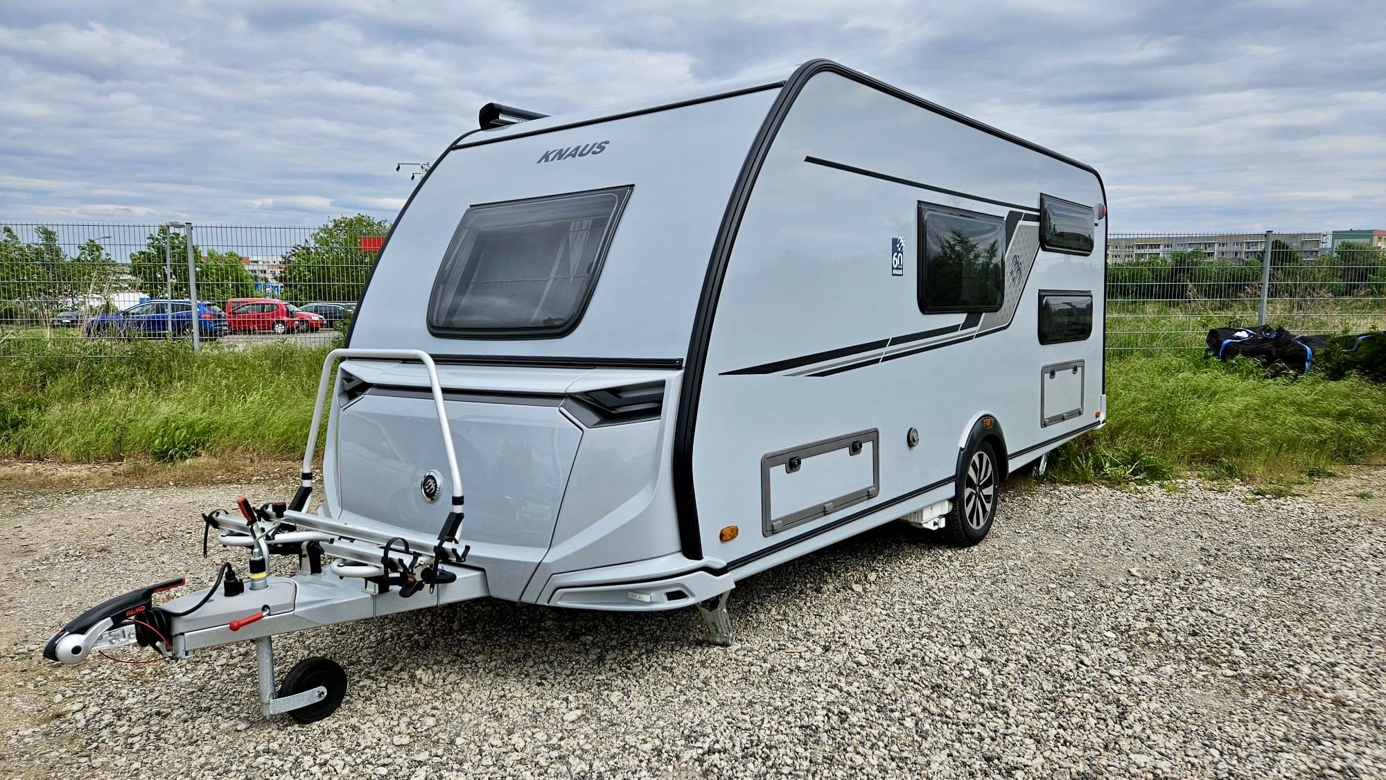 Knaus Südwind 500 QDK Wohnwagen KLIMA STANDHZG MARKISE MOVER FAHRRADTRÄGER