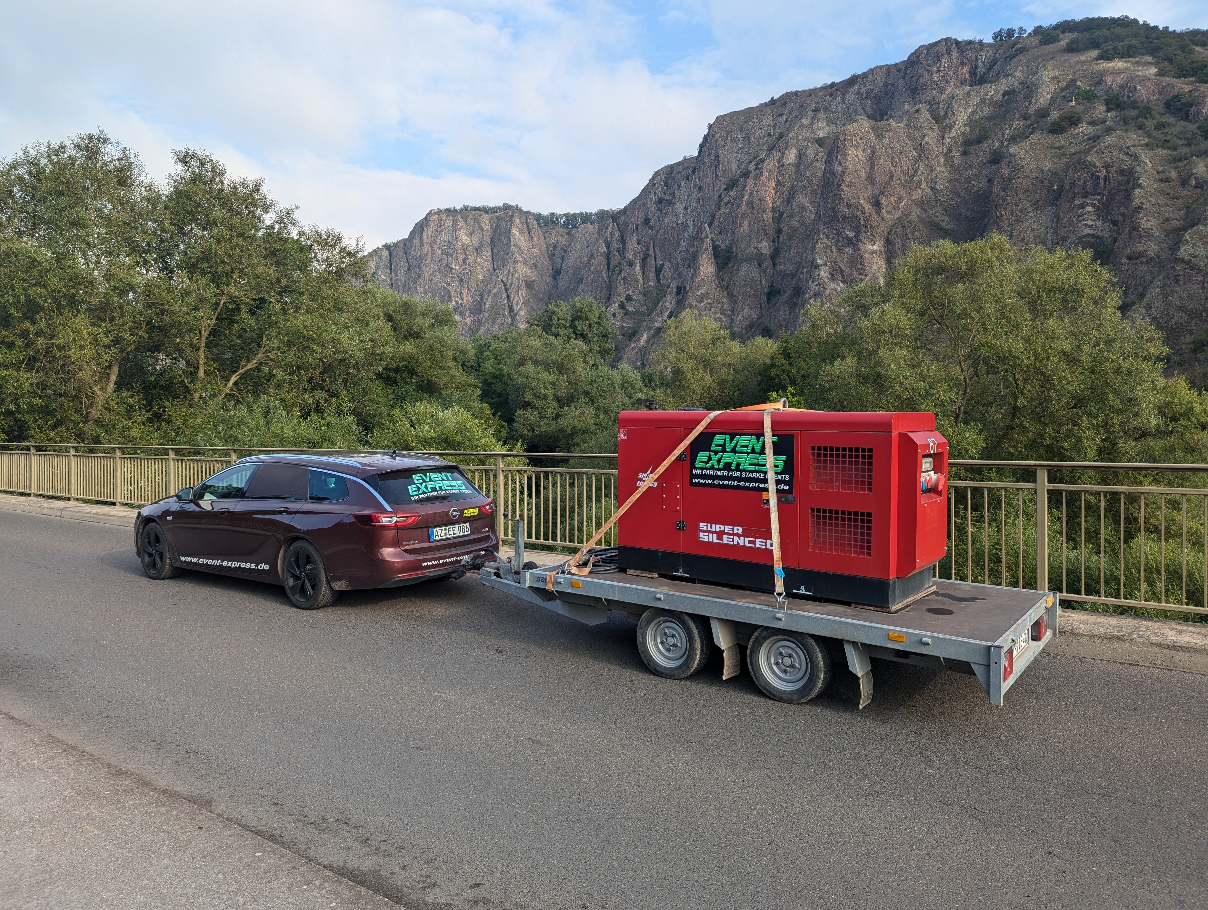 Stromaggregate / Stromerzeuger zur Miete – 20 kVA bis 240 kVA – 4