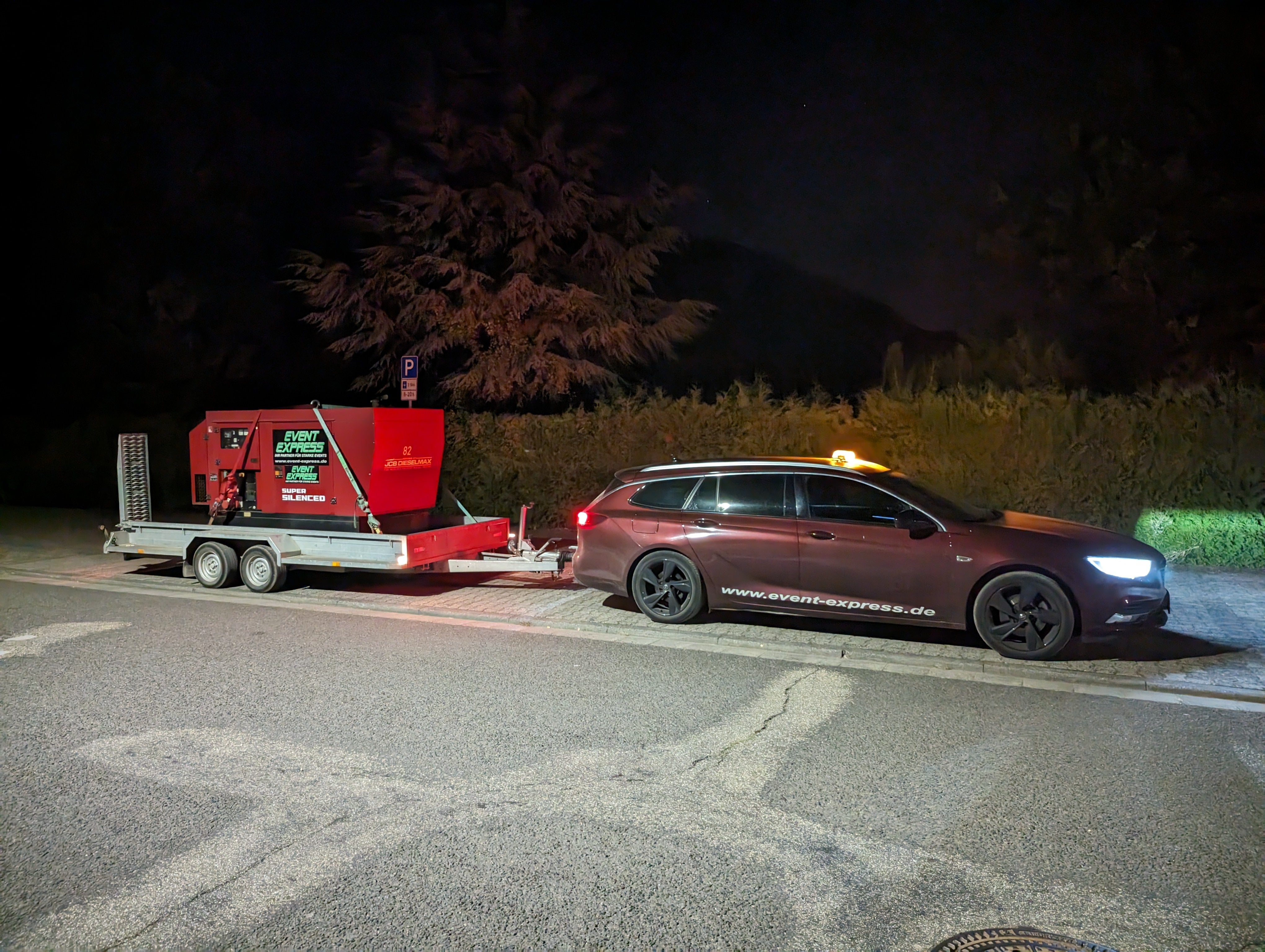 Stromaggregate / Stromerzeuger zur Miete – 20 kVA bis 240 kVA – 2