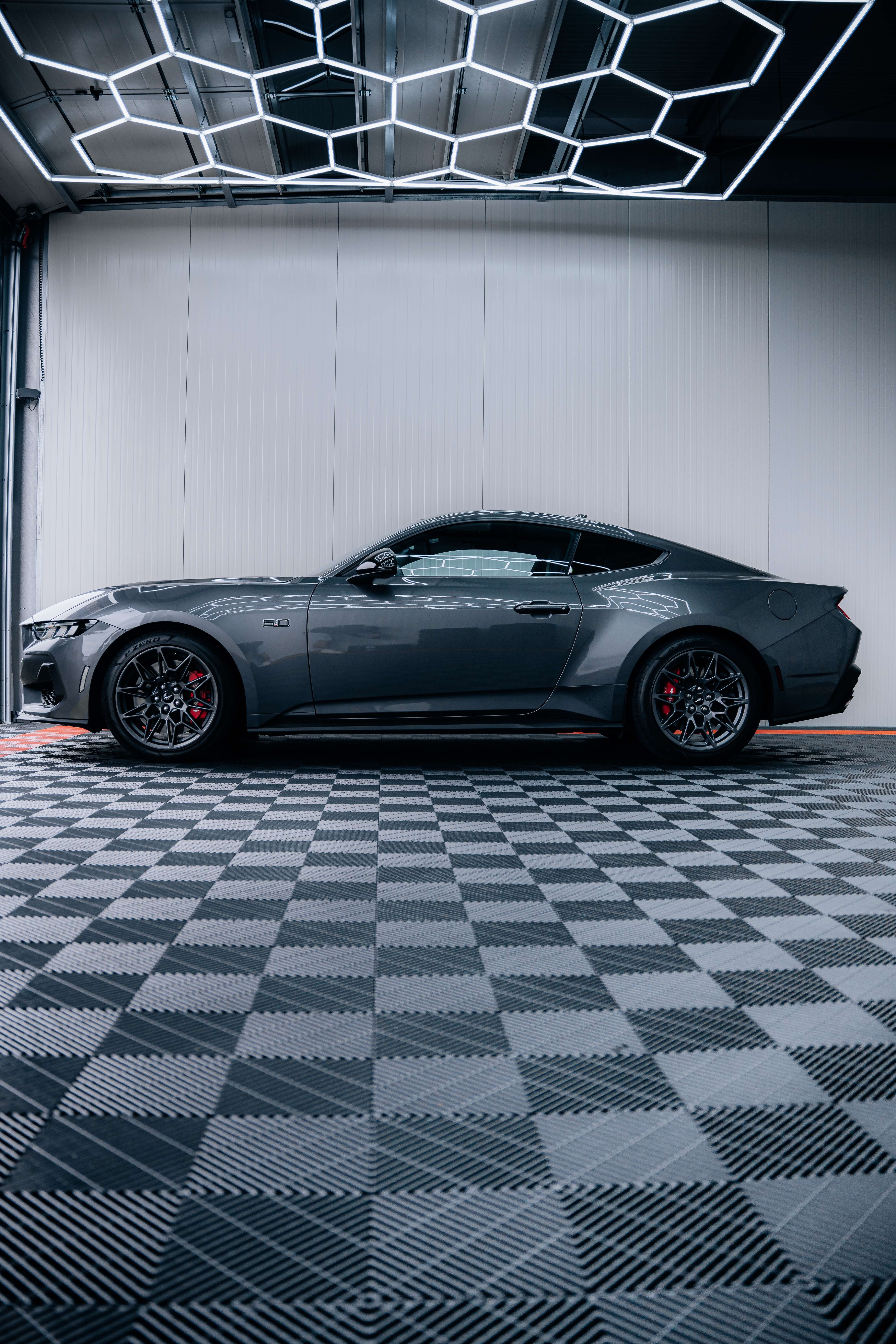Ford Mustang GT 5.0L V8 – 2