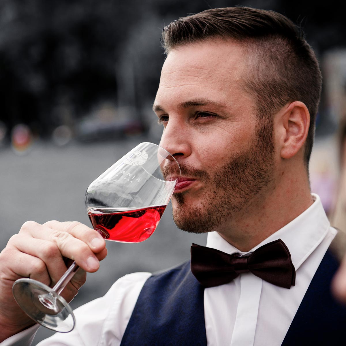 FONTANjA : DIE WAHRSCHEINLICH KLEINSTE MOBILE SECCO-BAR DER WELT mit FONTANjA-Kühlanhänger {PRONTO} – 4