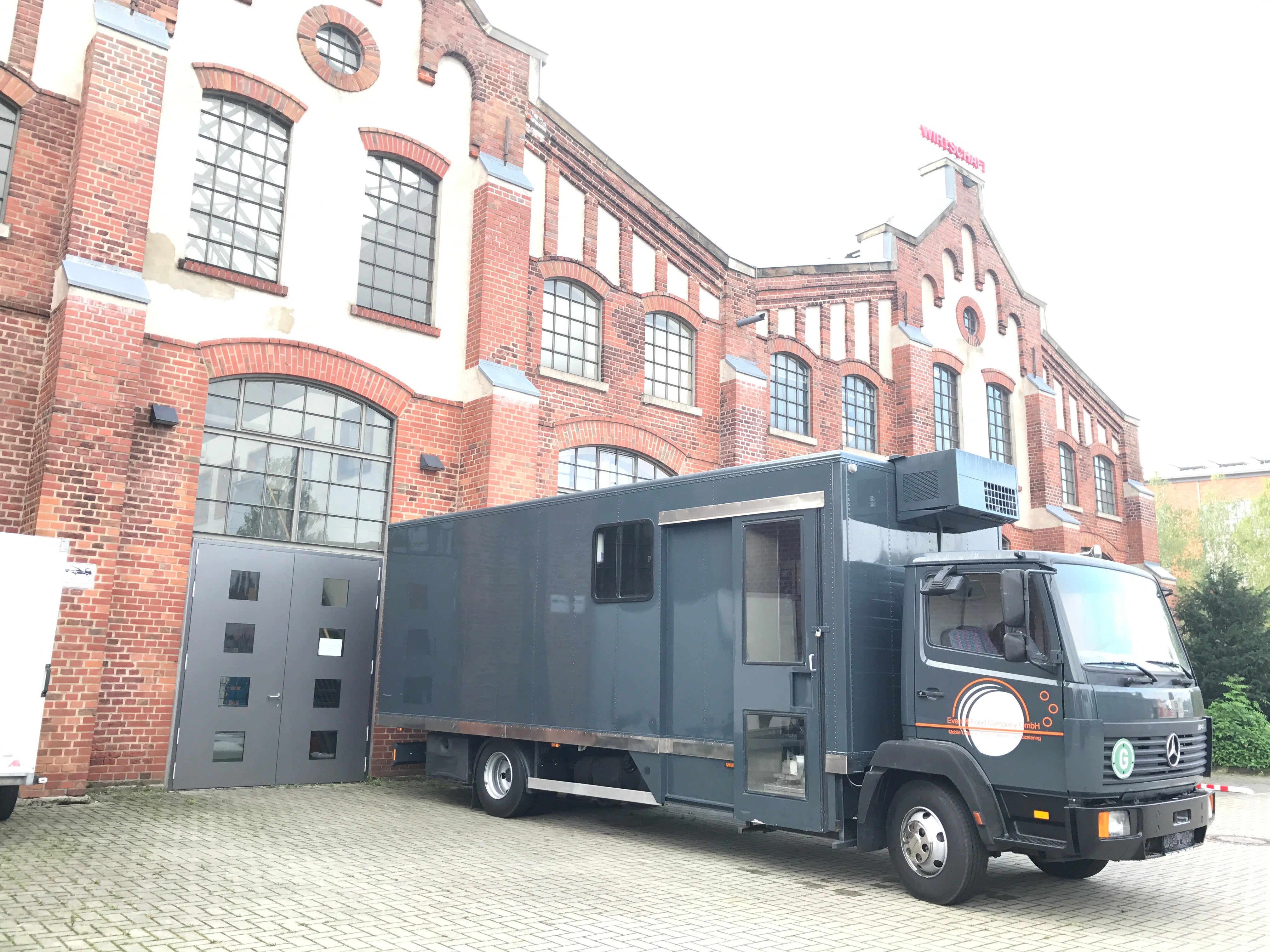 Küchenfahrzeug MB 814, Mobile Küche; Catering Truck – 2