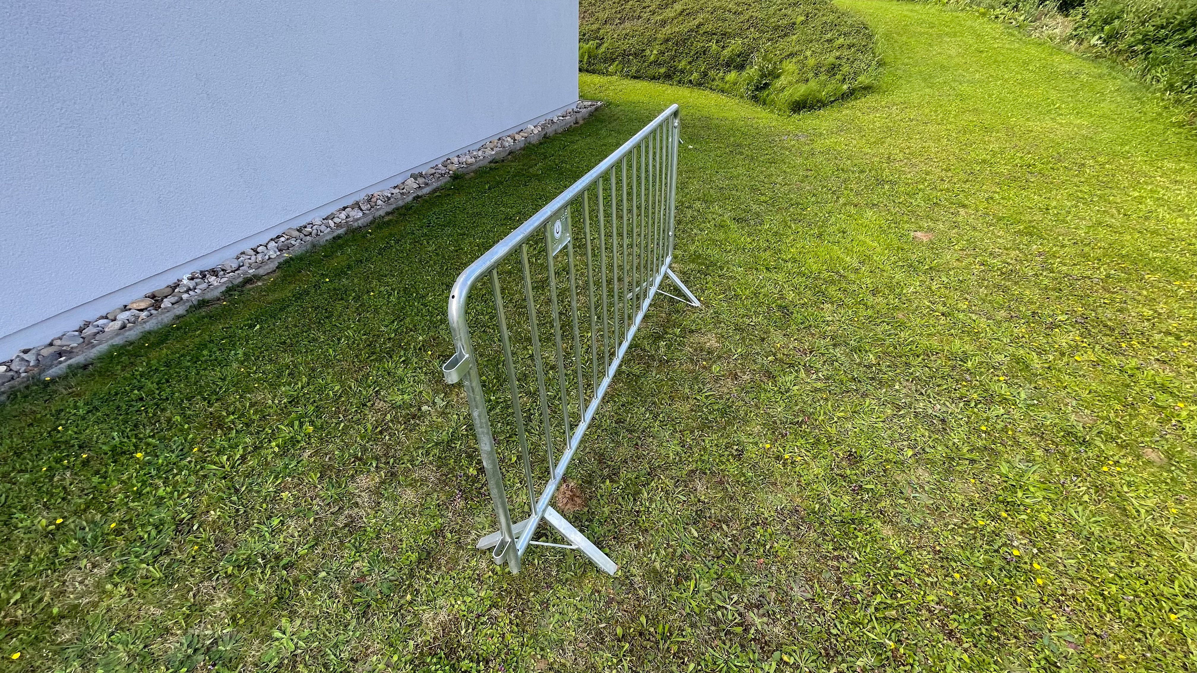 Absperrgitter / Einlassgitter - 2,2 x 1,1 m – 2
