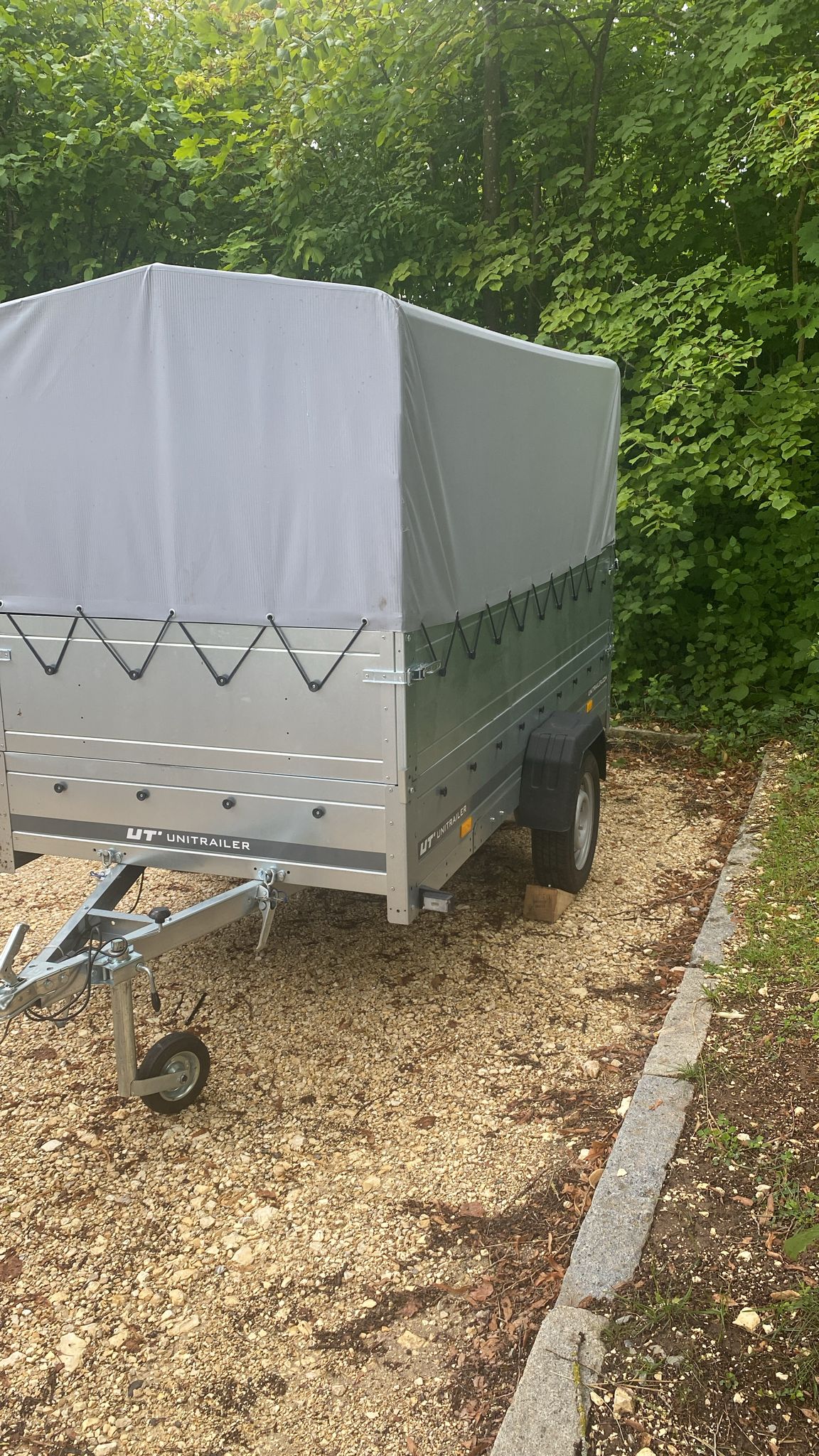 Anhänger 750 Kg mit B Führerschein 260m Lang – 3