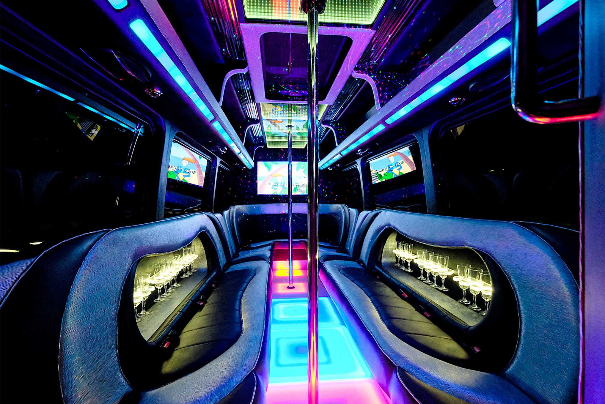 Partybus bis 16 Personen – 2