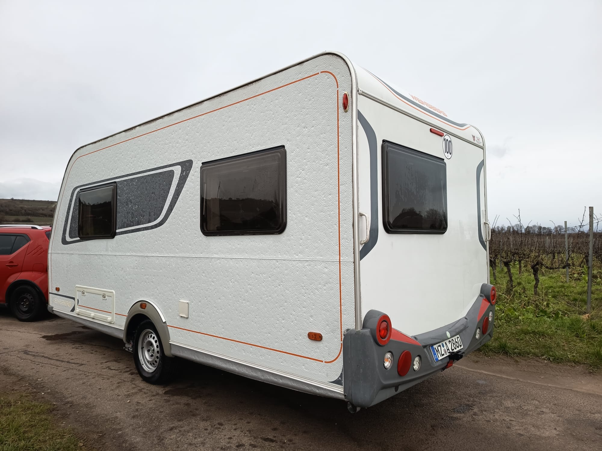 Wohnwagen Weinsberg CaraOne 440 FD – 2
