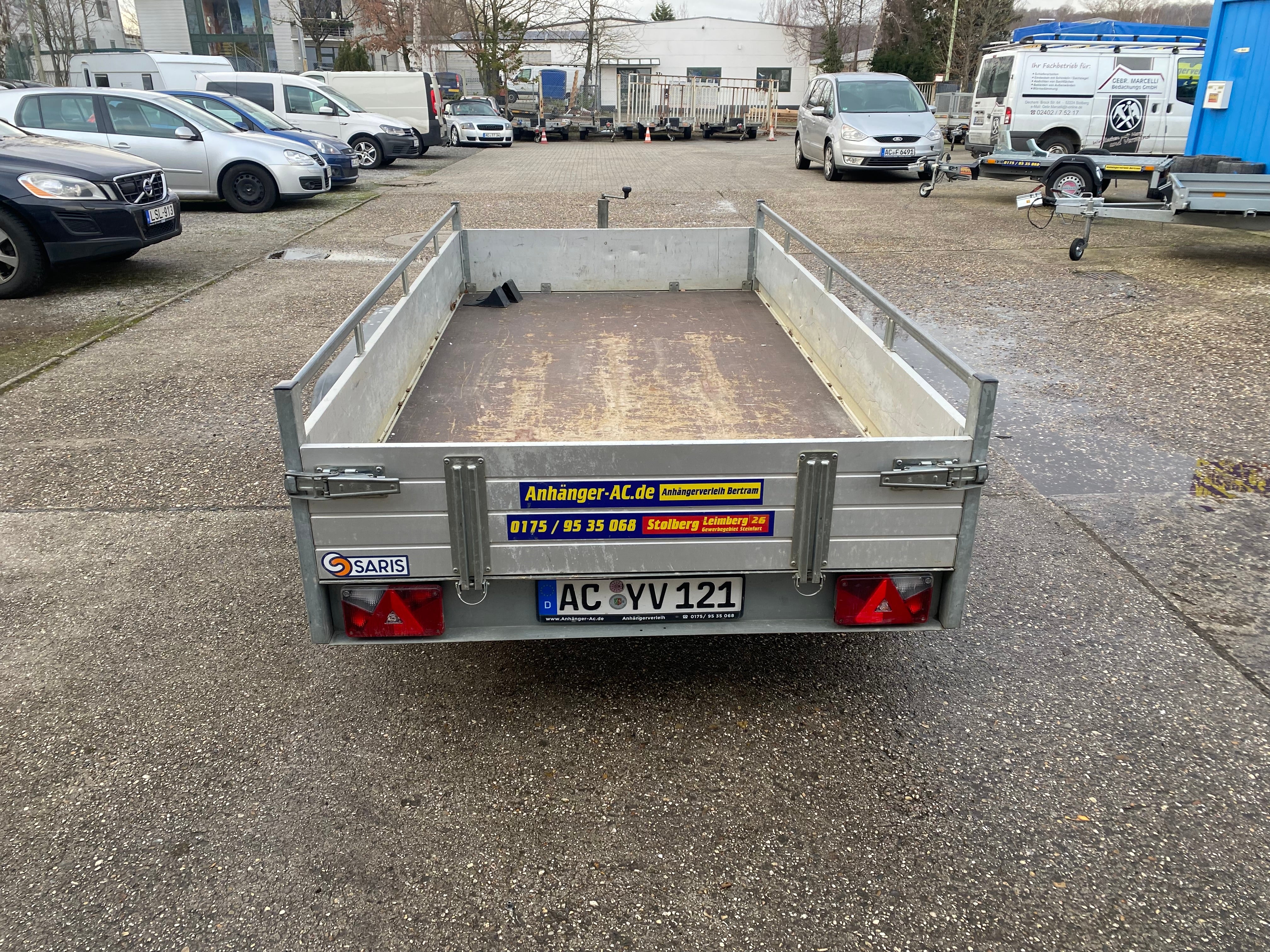 Kastenanhänger / Tieflader 2000 Kg  2 Achser – 2
