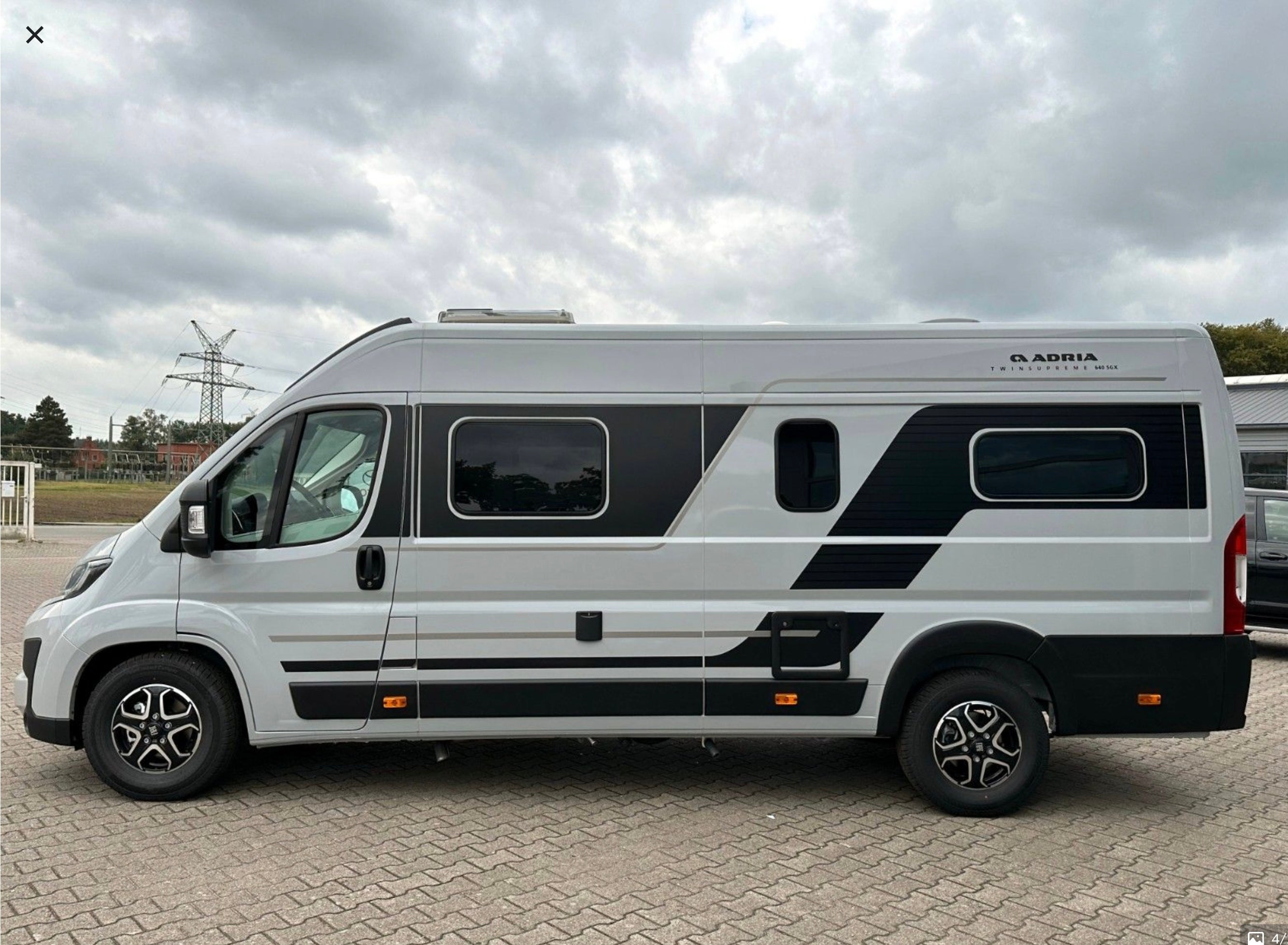 Adria Twin Supreme 640 SGX