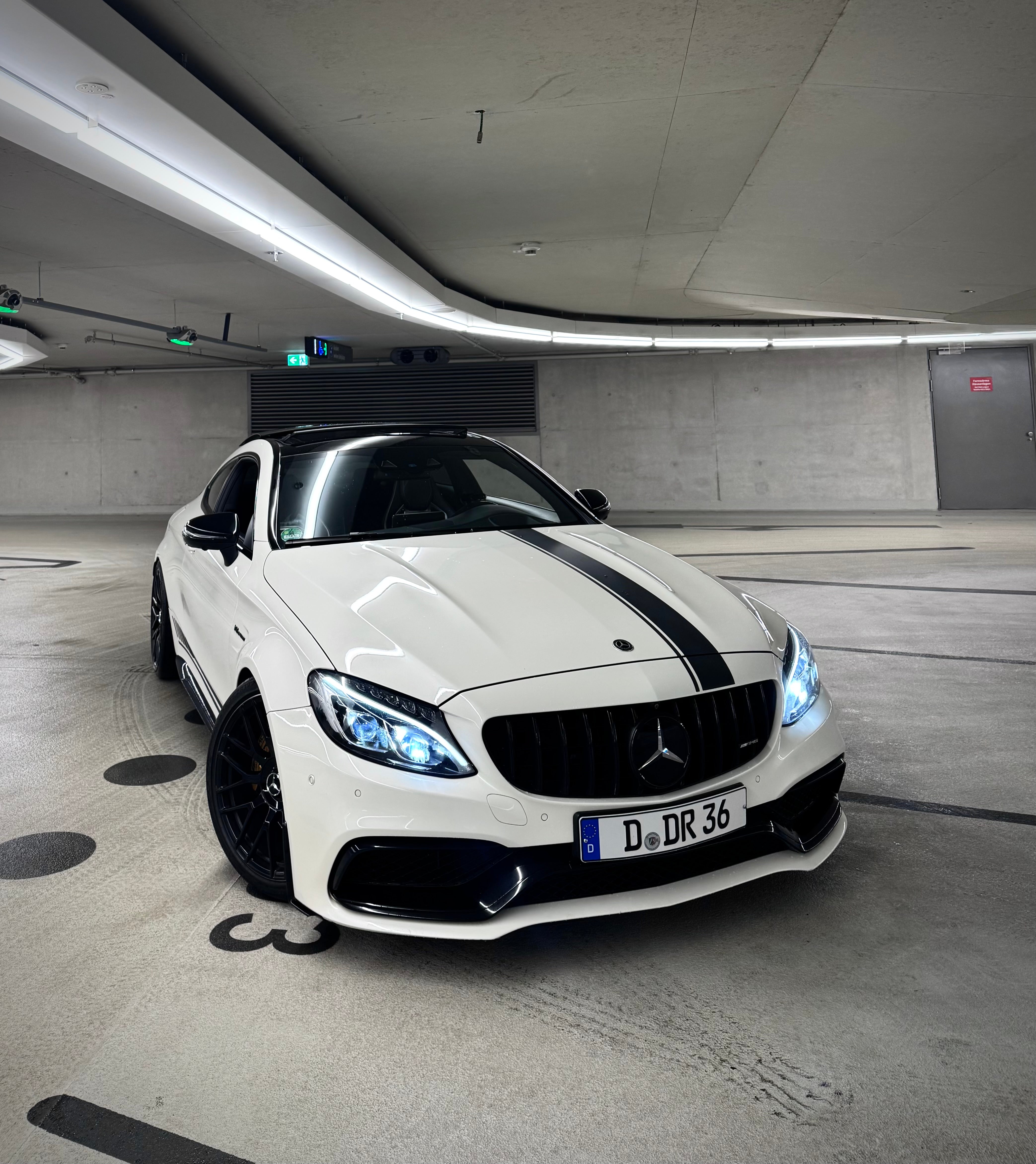 ✅ Jetzt Mieten ✅ C63 S Coupe LAUT! Klappenauspuff Mieten – 3