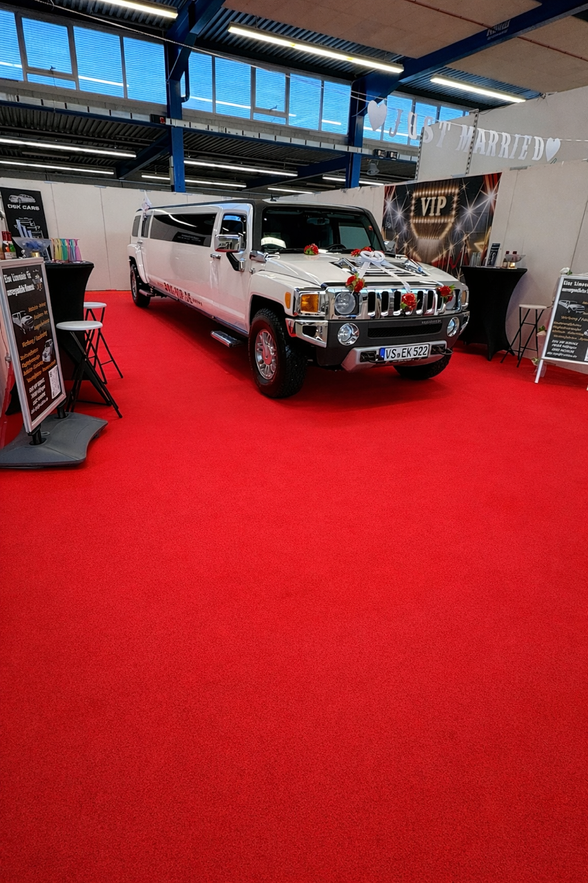 STRETCHLIMOUSINE , LIMOUSINENSERVICE , VIP