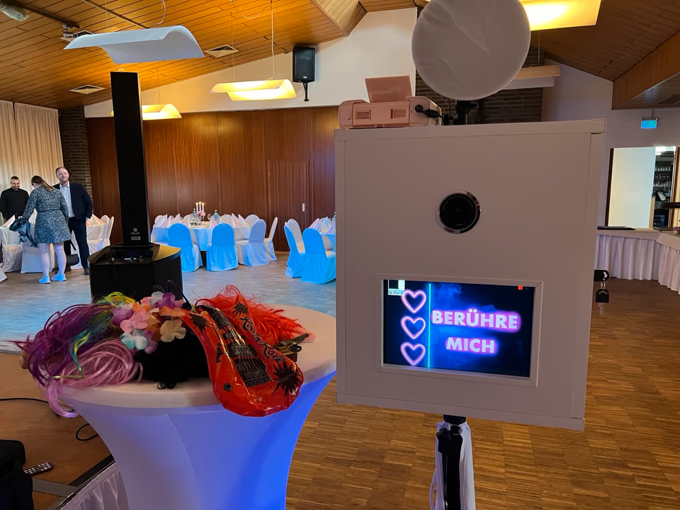 Fotobox / Magic Mirror mit Sofortdruck mieten für Hochzeit / Geburtstag – 4