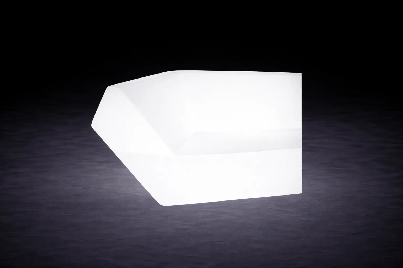 LED Sofa eckig mieten – beleuchtetes Loungemöbel