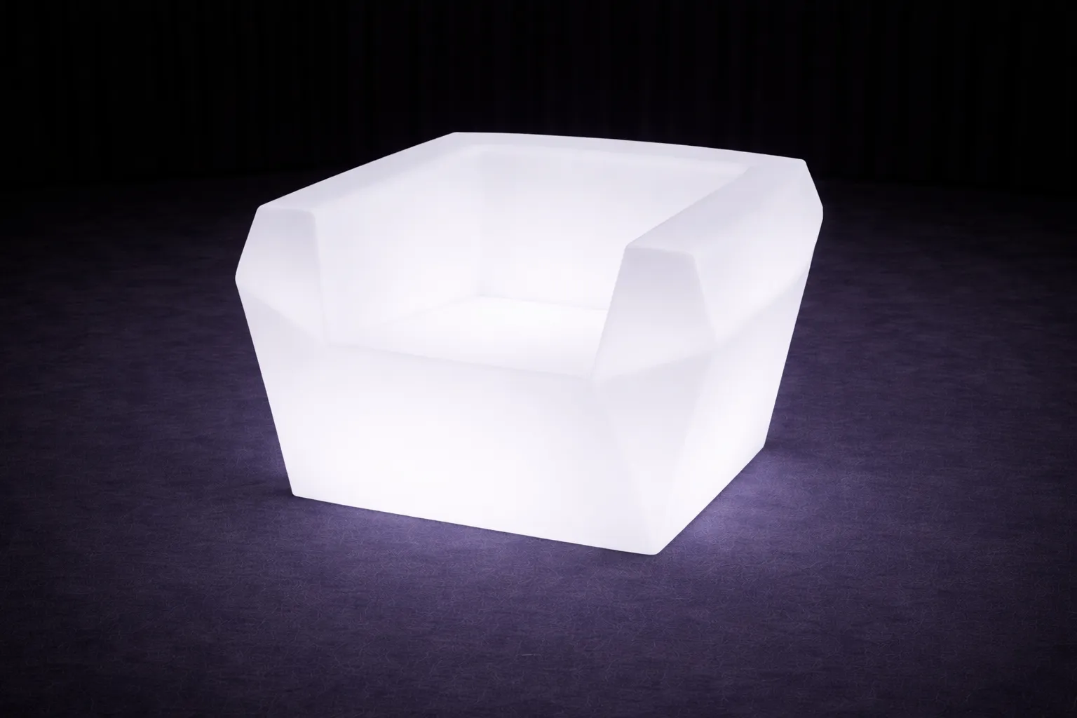 LED Lounge Prisma mieten – beleuchtetes Loungemöbel