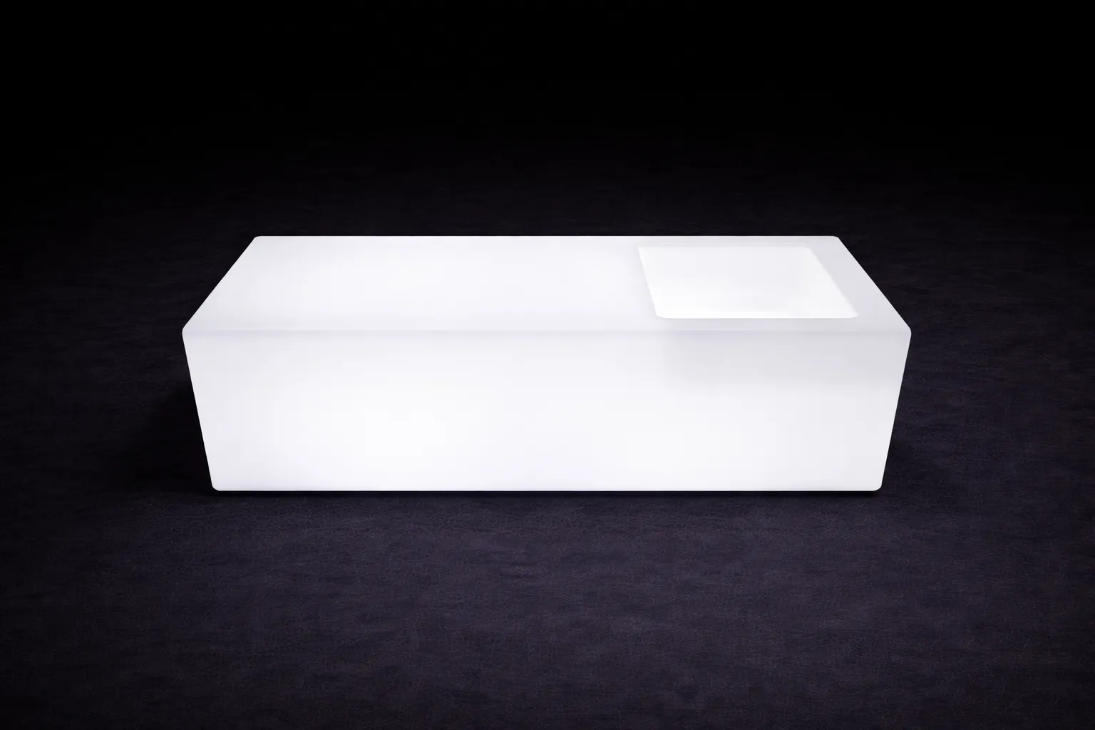 LED Tisch eckig mieten – beleuchtetes Loungemöbel