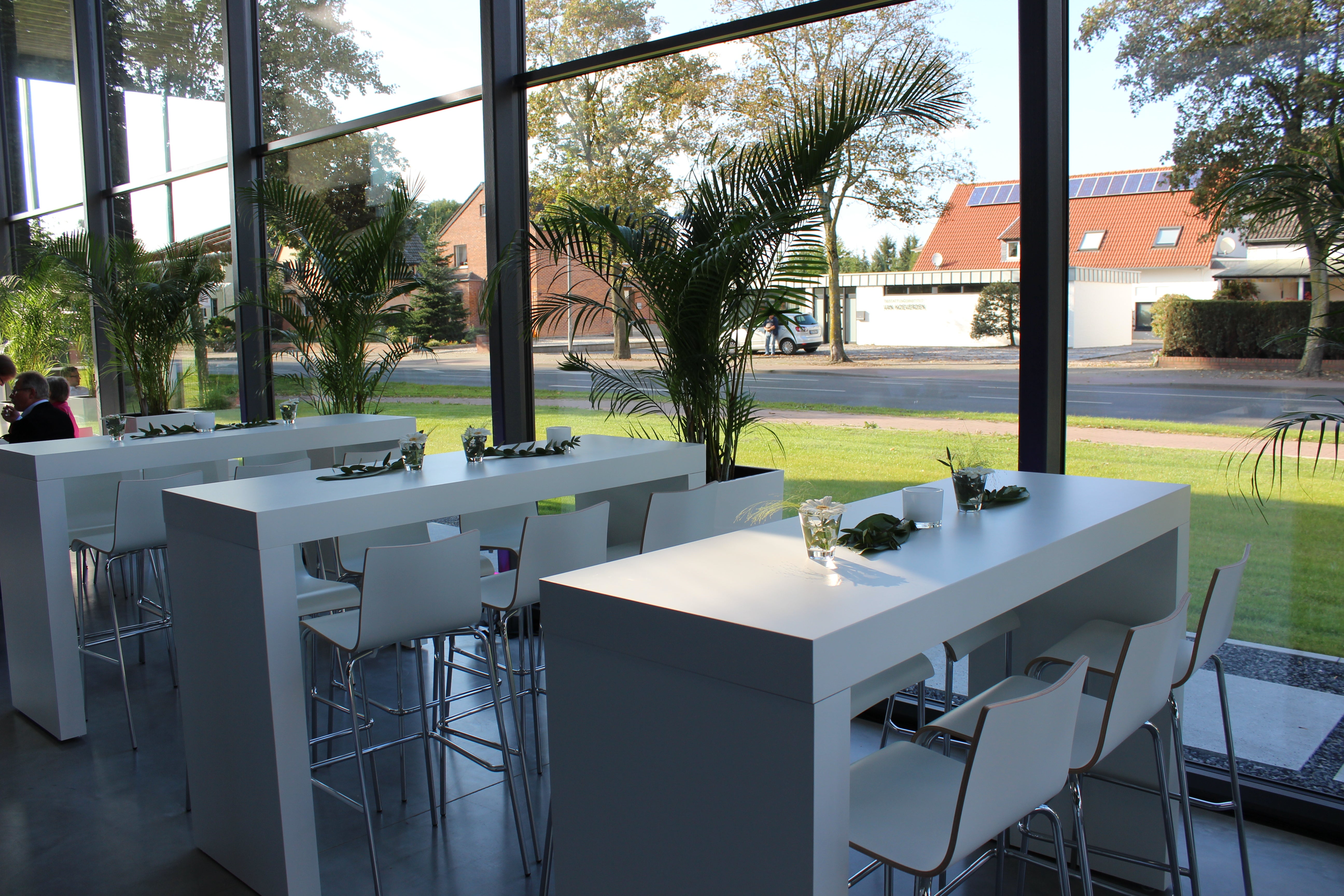 Diningtisch mit modernen weißen Stuhl, Brückentisch, White Modern Style, Stuhl und Tisch – 4