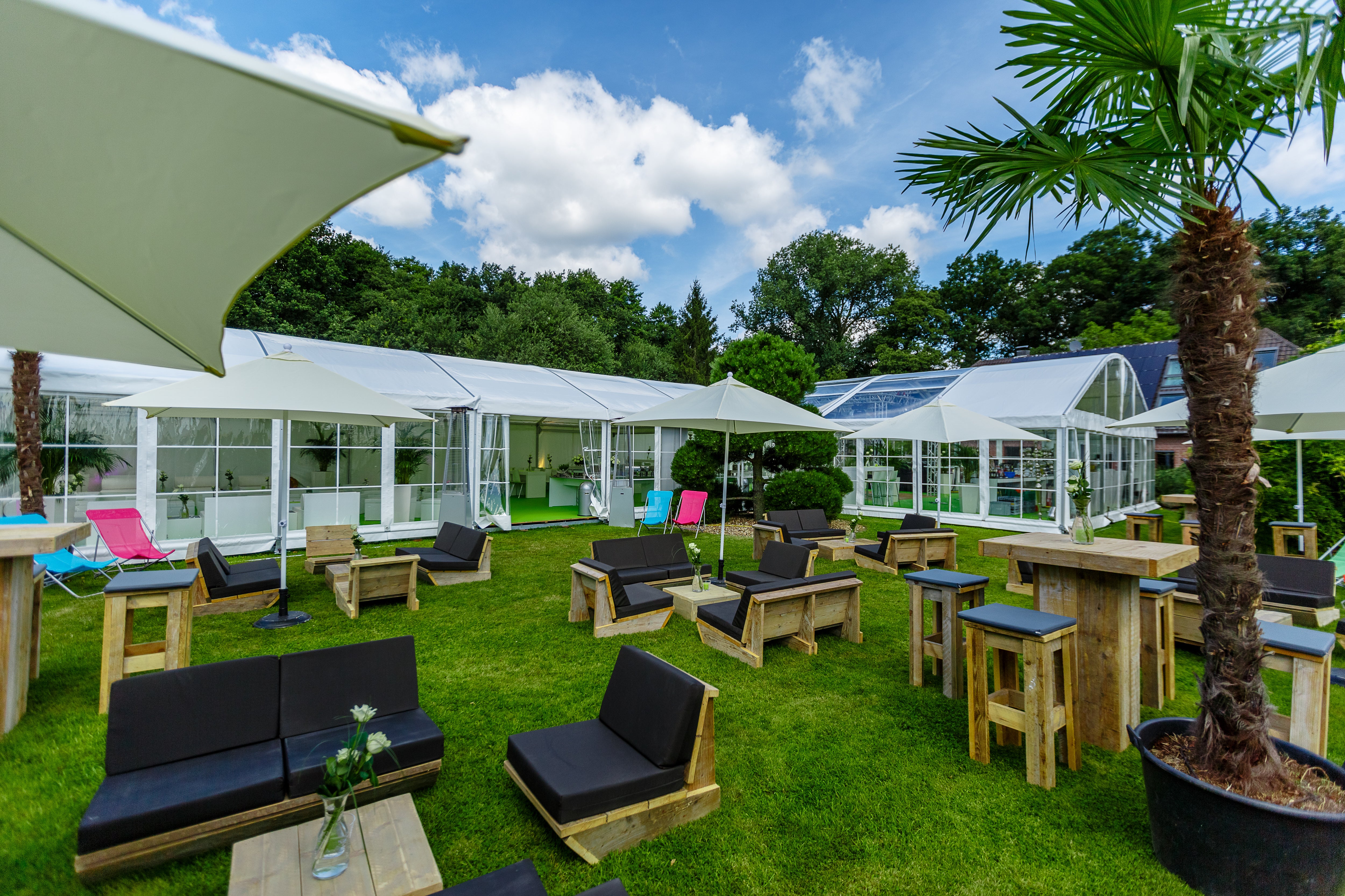 Loungeset Woodlounge Sessel & Sofa 6 Personen, Bauholz, rustikale Optik, naturbelassene Holzmöbel – 4