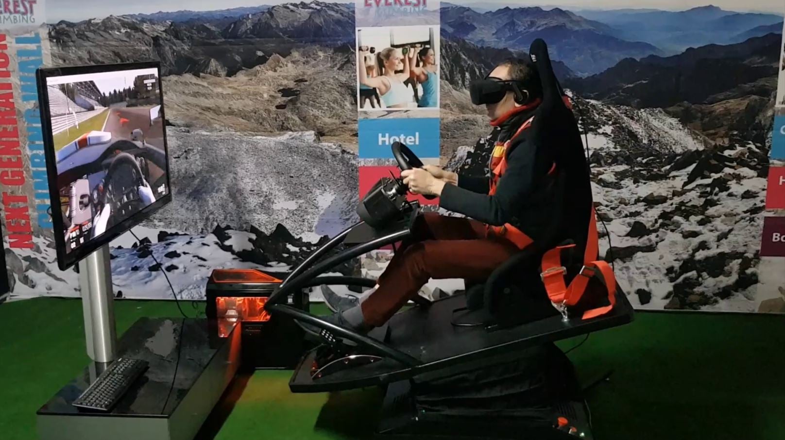 Virtual Reality Full Motion Rennsimulator Simulator VR – 2