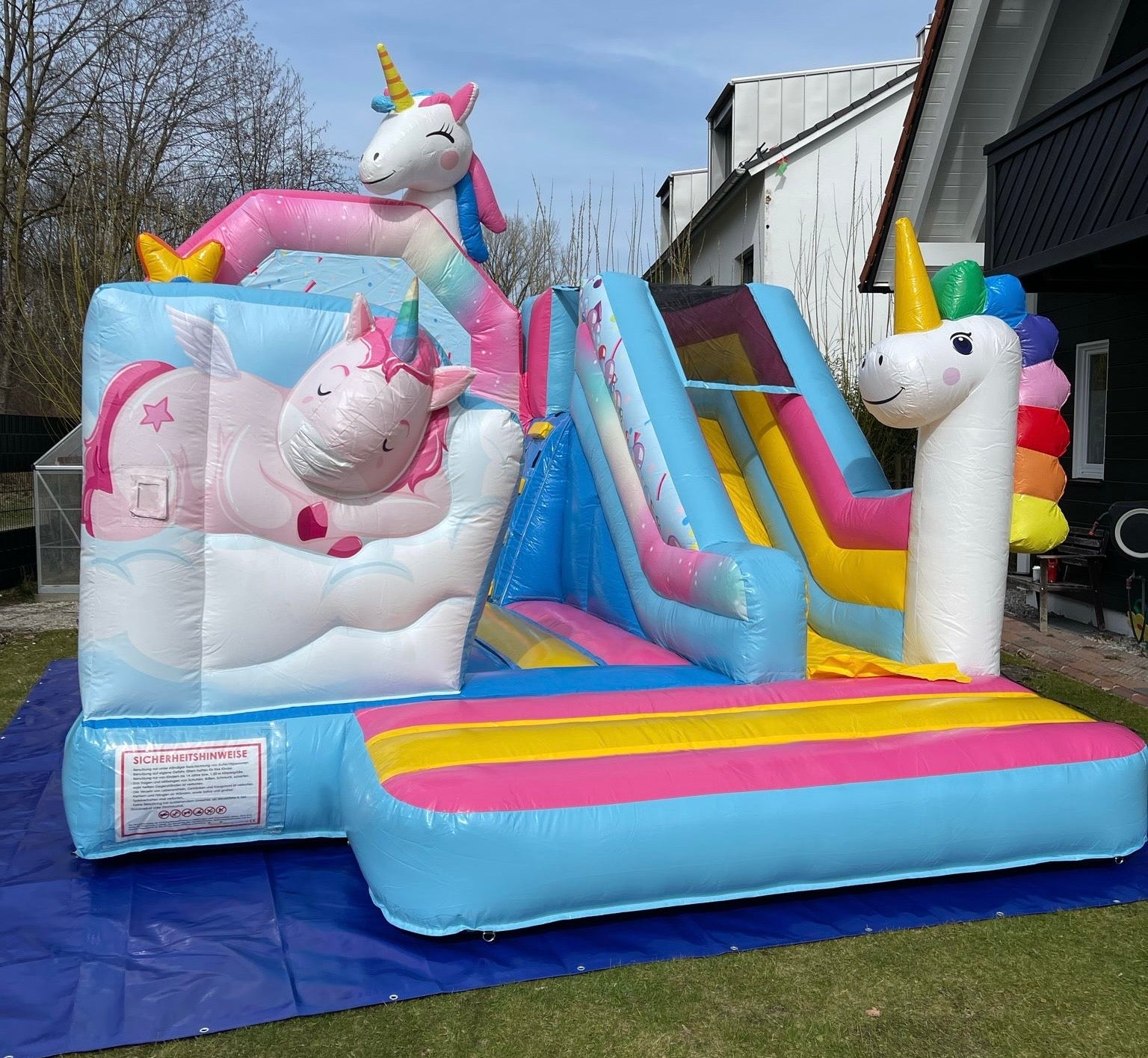Hüpfburg Einhorn mit Rutsche zu vermieten – 3