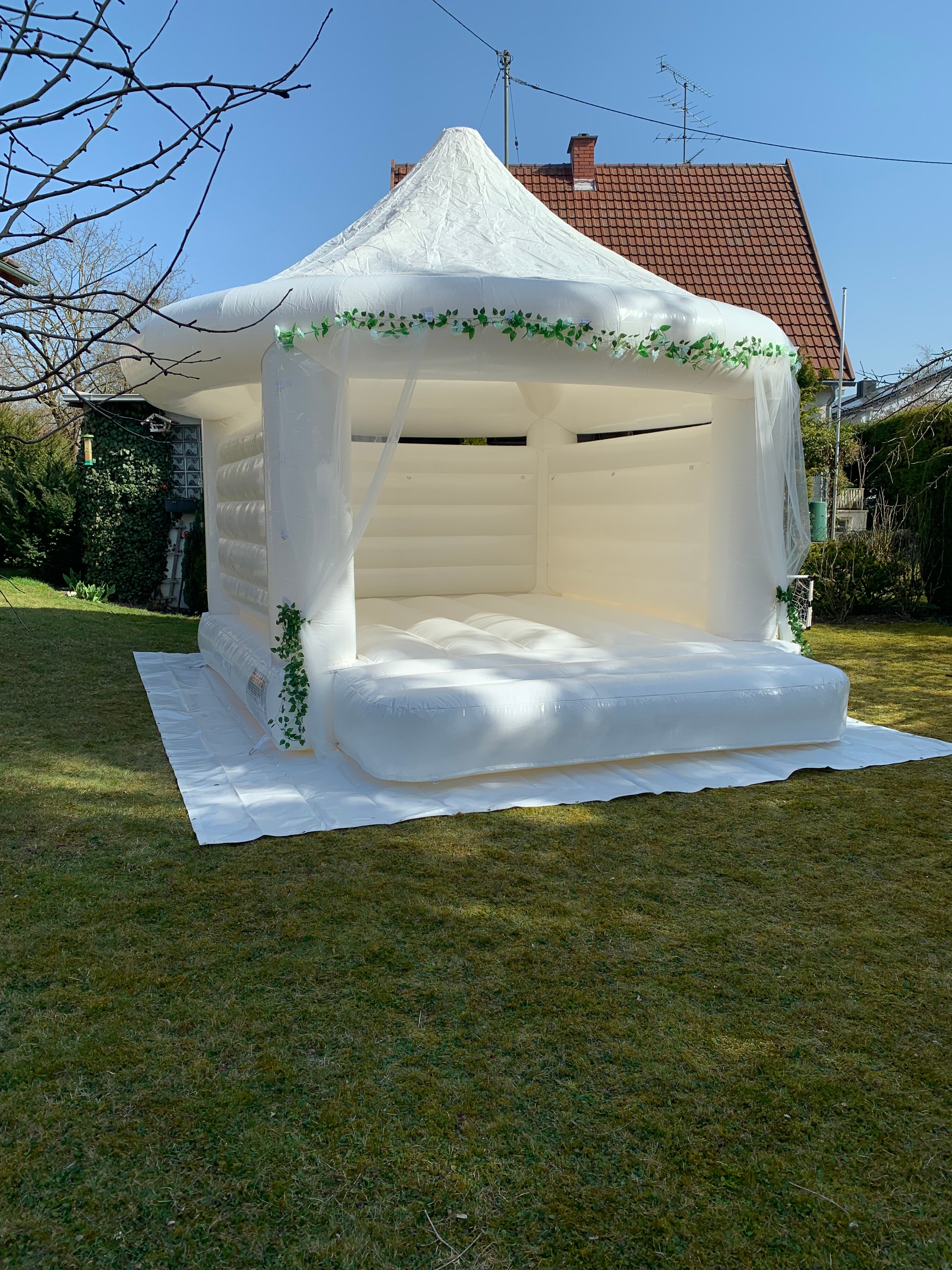 Hochzeitshüpfburg mieten | Highlight für Ihre Hochzeit – 2