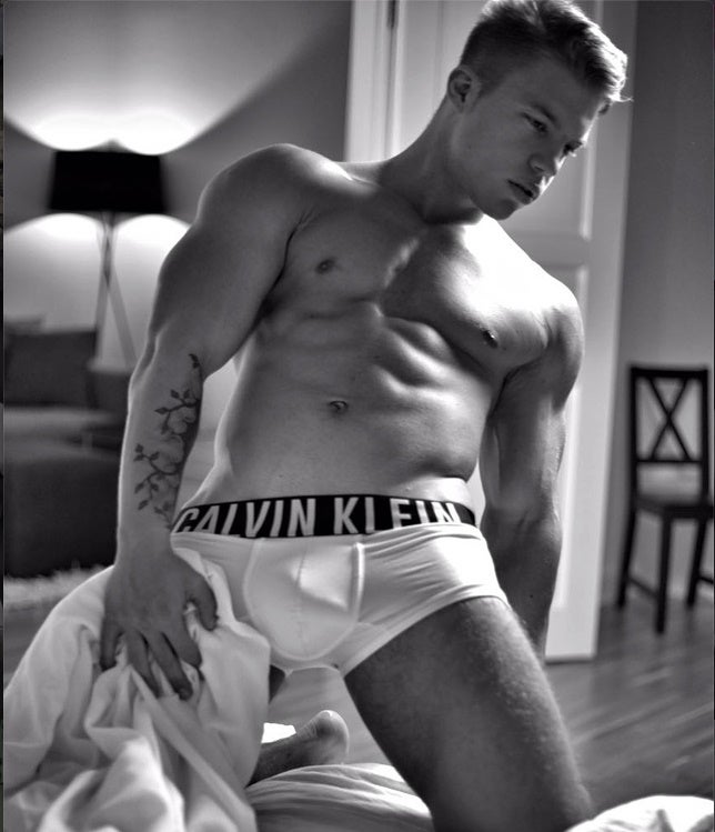 STRIPPER YVEN FÜR JGA, BIRTHDAY BASH ODER GIRLS NIGHT OUT – 4