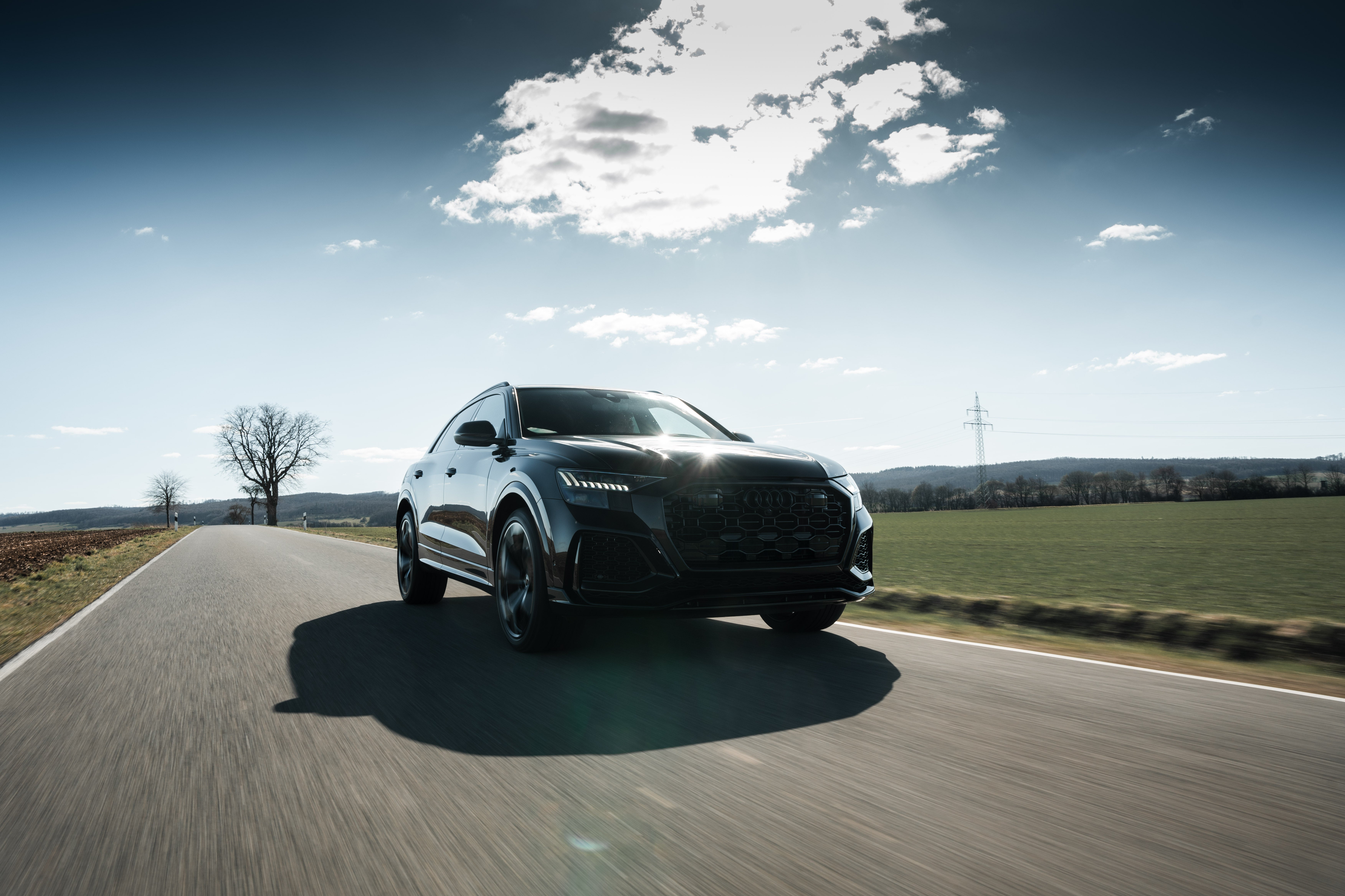 Audi RSQ8 – 4