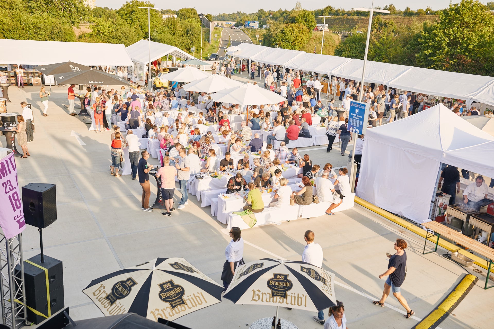 Zelt / Pavillon / Partyzelt – 4
