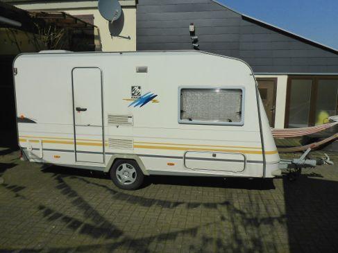 Wohnwagen Knaus Südwind für 2 Personen leicht und günstig autark 100 km/h Zulassung – 3
