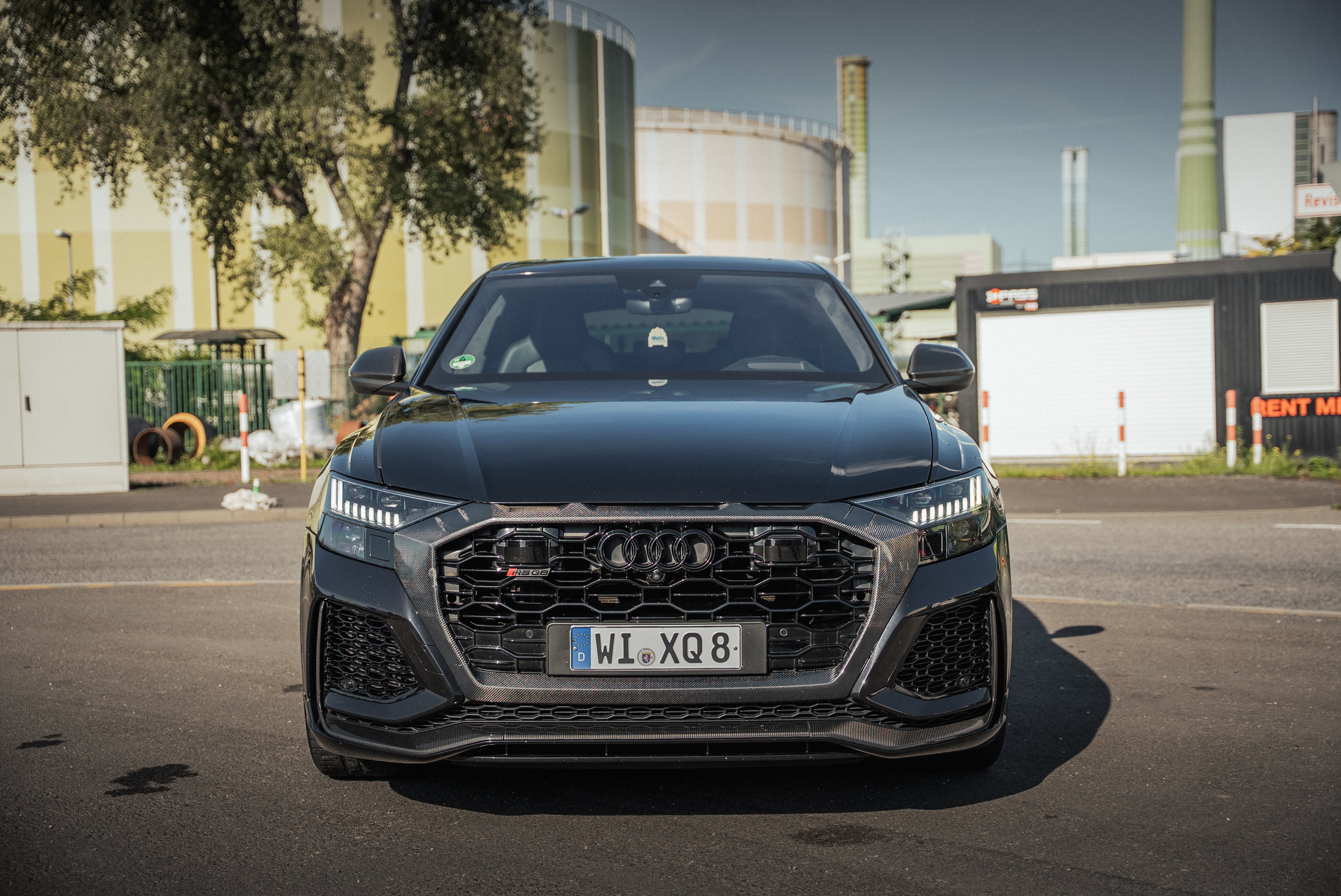 Audi RSQ8 mieten | Sportwagen Hochzeit | Luxusauto | Rent a Car | Wiesbaden Frankfurt Darmstadt – 2