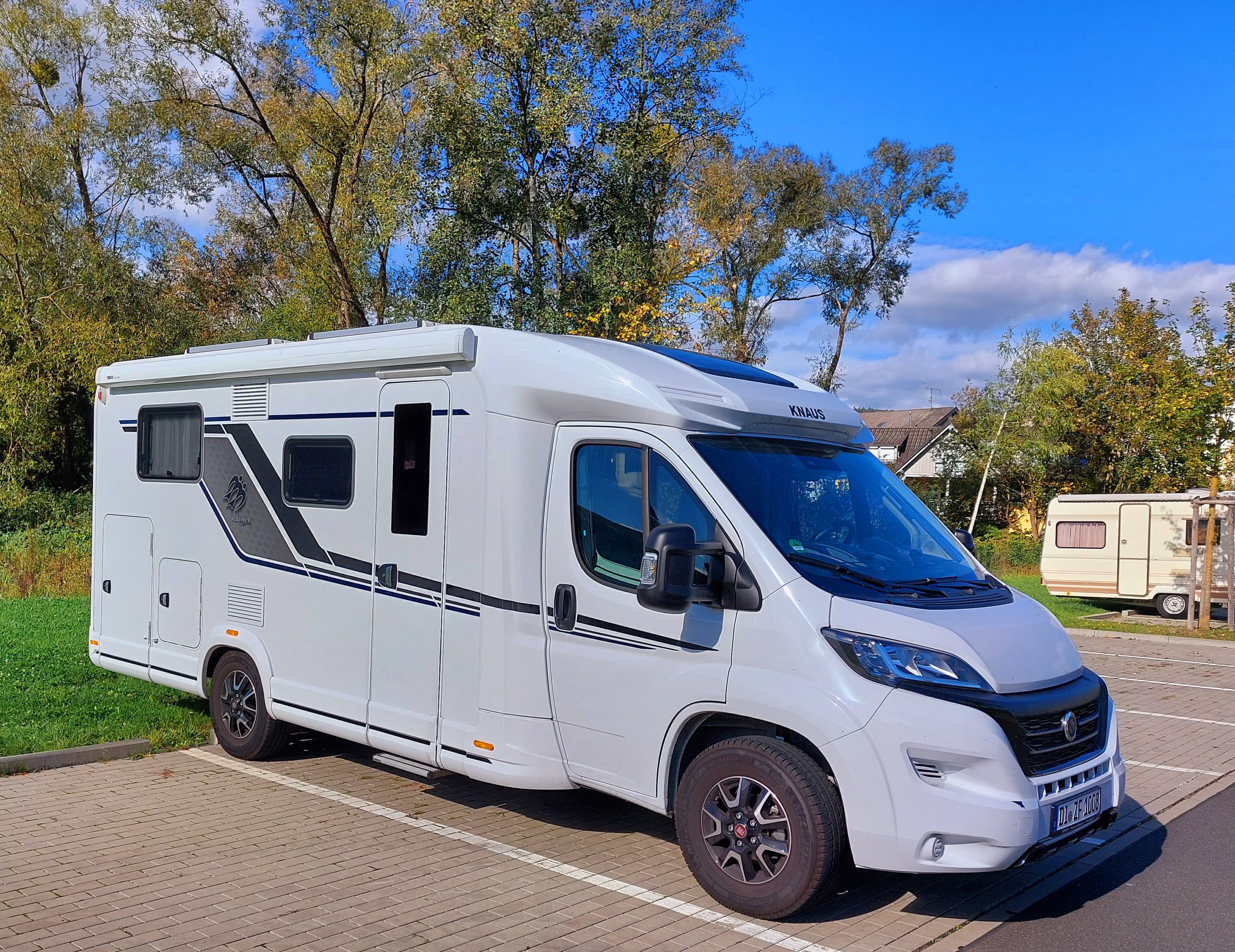 Wohnmobil "Hippo" mit allem Komfort und kompletter Ausstattung – 2