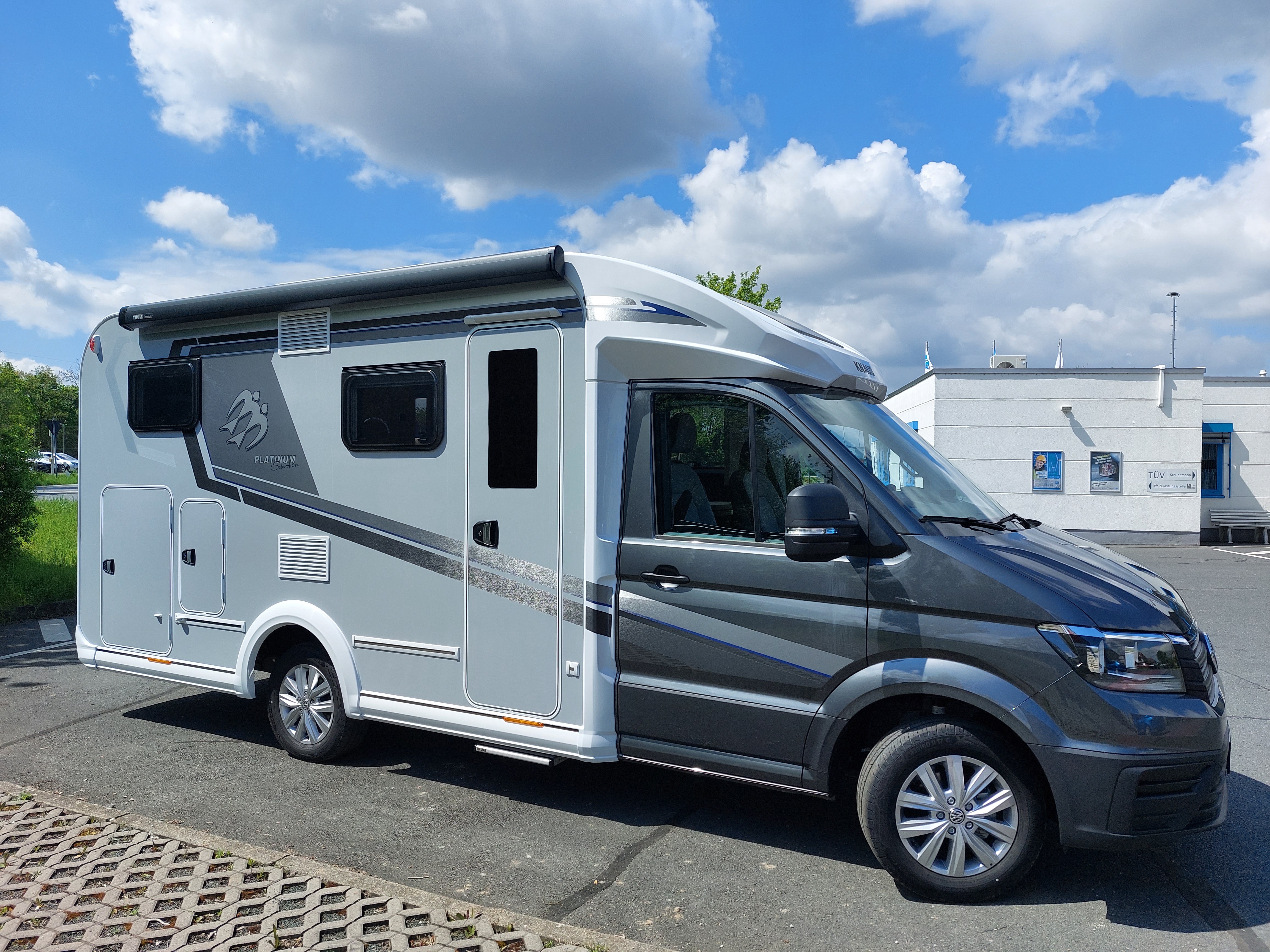 Wohnmobil "Brummel" mit hohem Komfort und komplett ausgestattet – 2