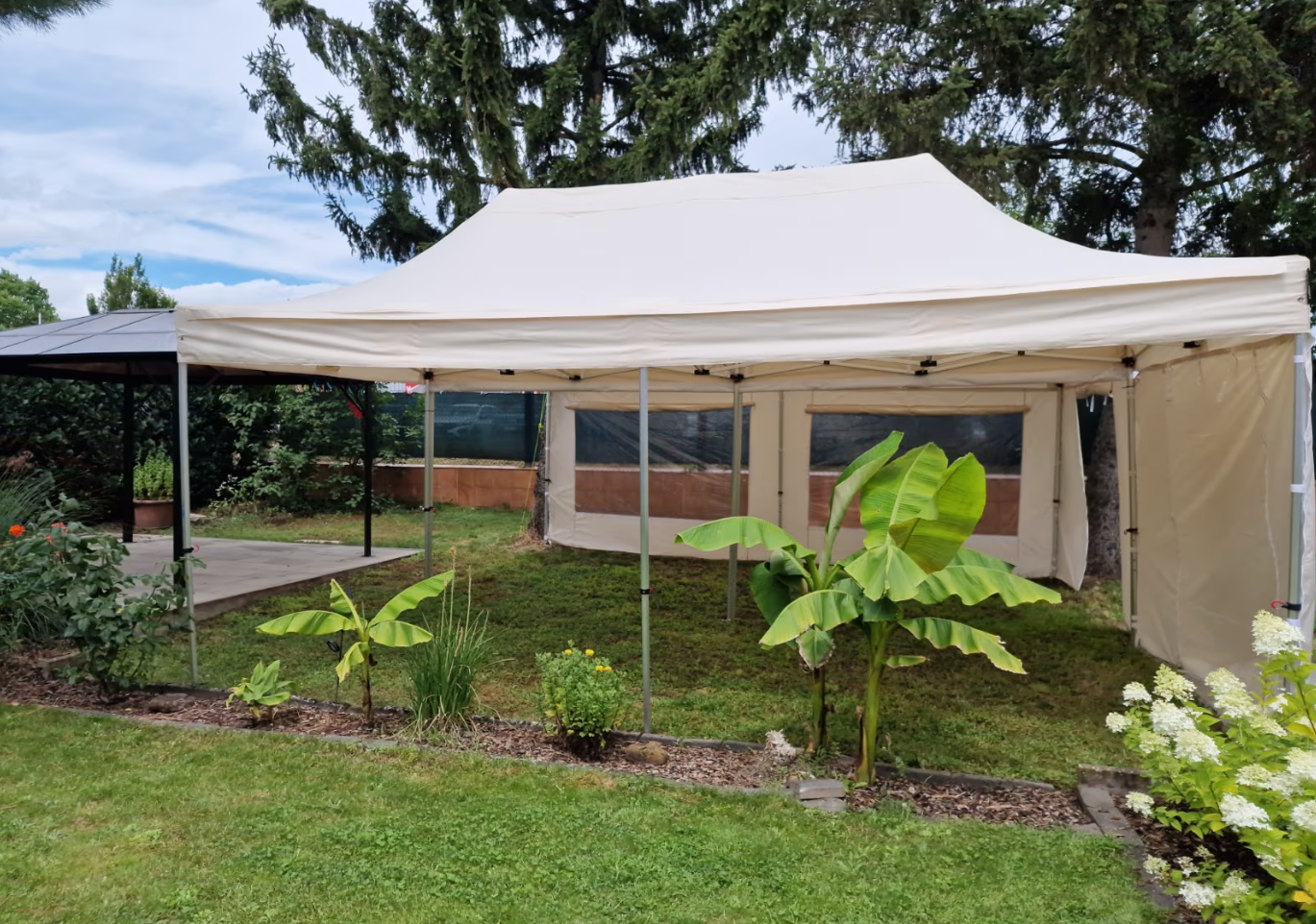 Faltzelt / Pavillon mieten ab 30 € – inkl. Seitenwände | Wochenende zum Festpreis (3x3, 3x6, 4x4, 4x8 m) – 3
