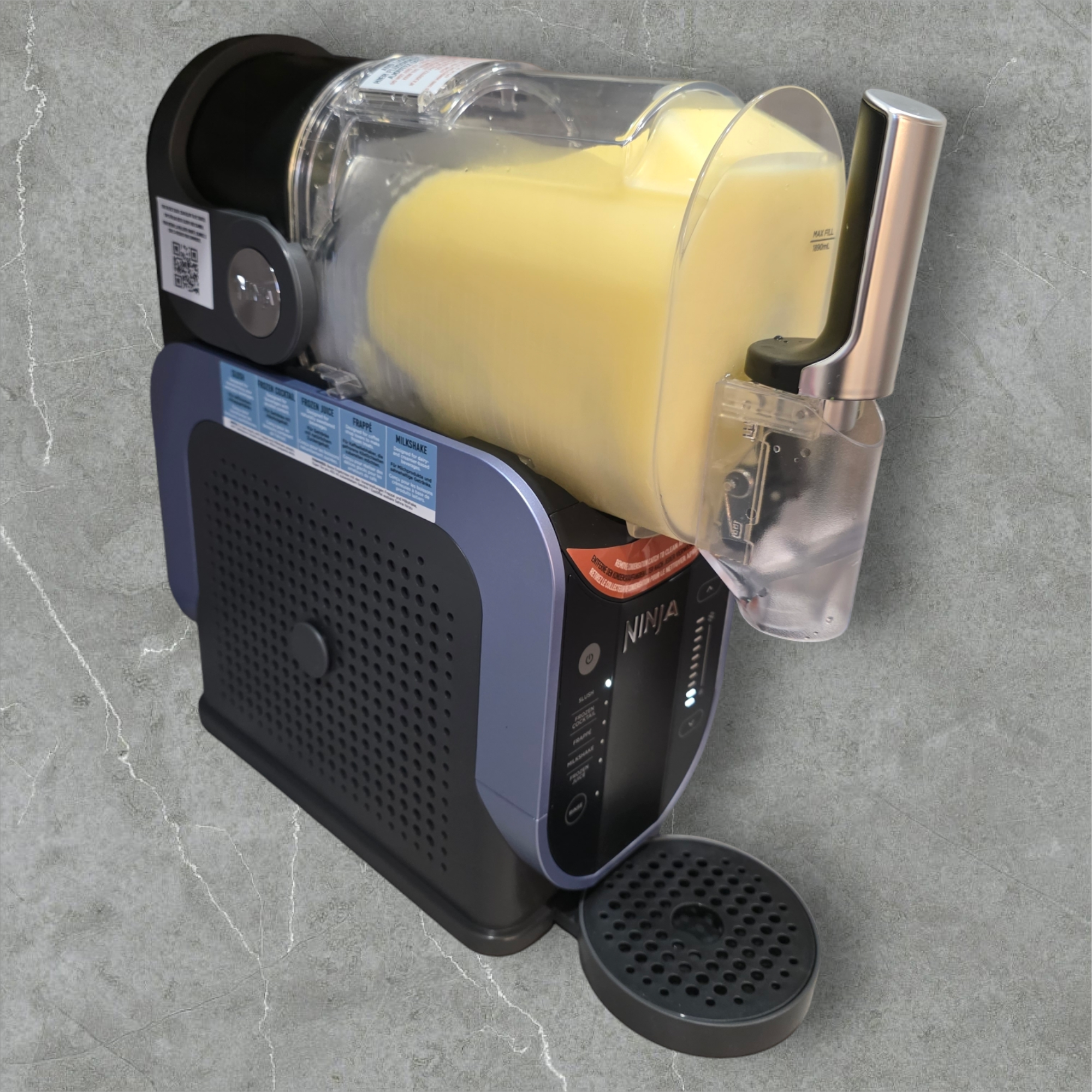 Slush-Eis Maschine mieten 🍹❄️ ab 39 € – Zubehör & Sirup | 1,9L & Profi 2x10L – 2