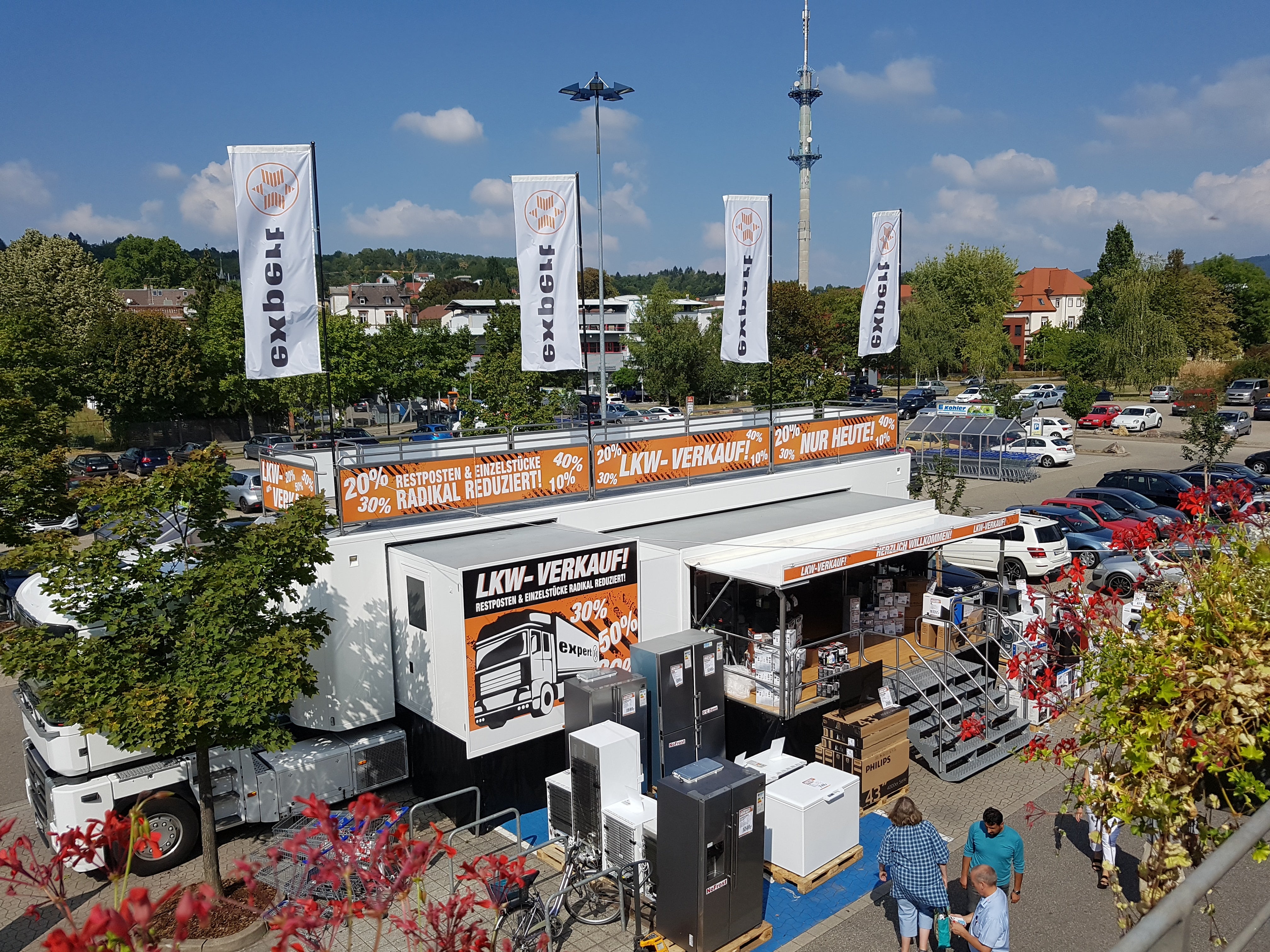 Show 5 // Glas-, Event-, Promotion-, Konferenz-, Messe-, Party-, Showtruck und mobile VIP Lounge – 2