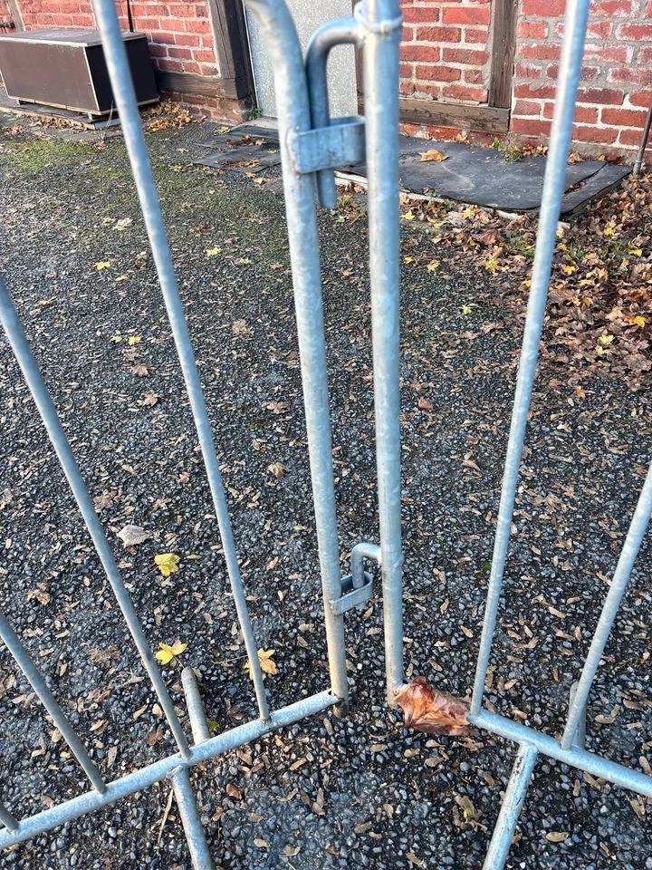 Absperrgitter Drängelgitter Absperrzaun mieten in Mülheim an der Ruhr – 3
