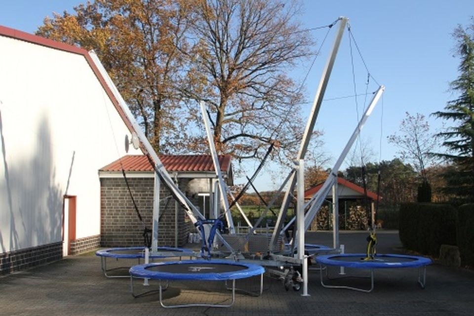 Bungee Trampolin mieten in Bochum bei Wekaland – 4