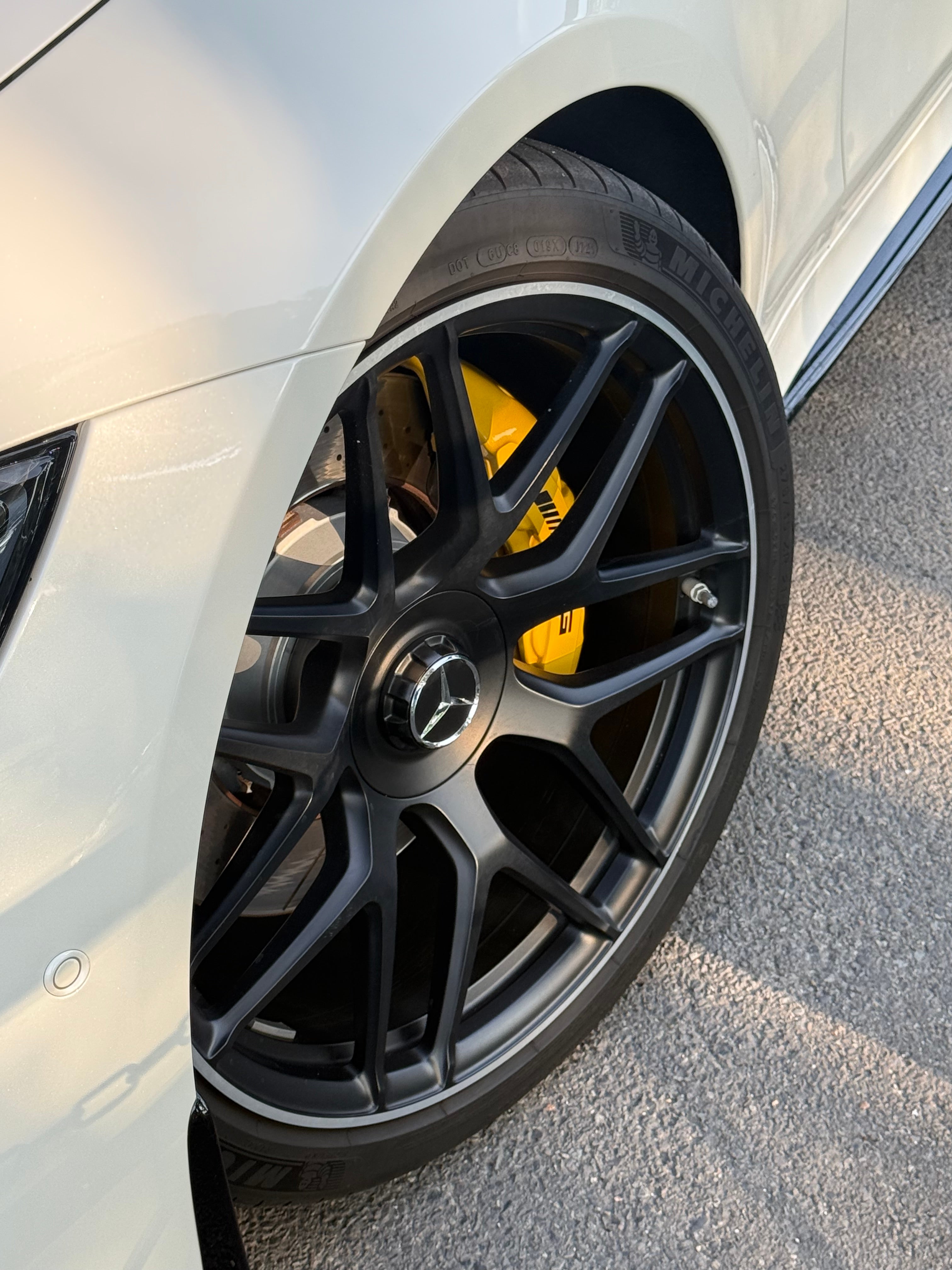 Mercedes-Benz GT63s AMG 4 Türen – 3