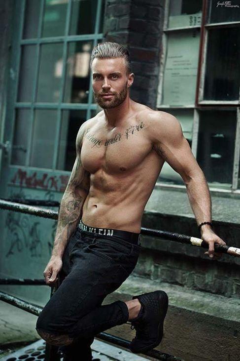 Stripper Daniel buchen - Verführerische Show für Ihren Event! – 3
