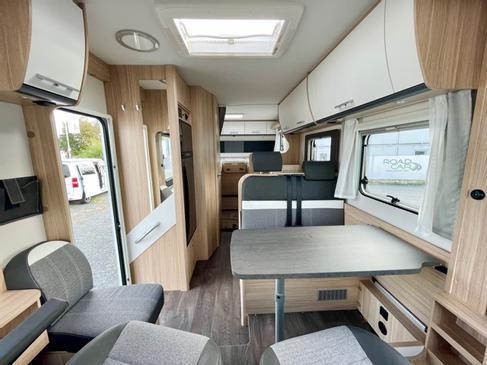 Integriertes Wohnmobil Sunlight I 67S – 3