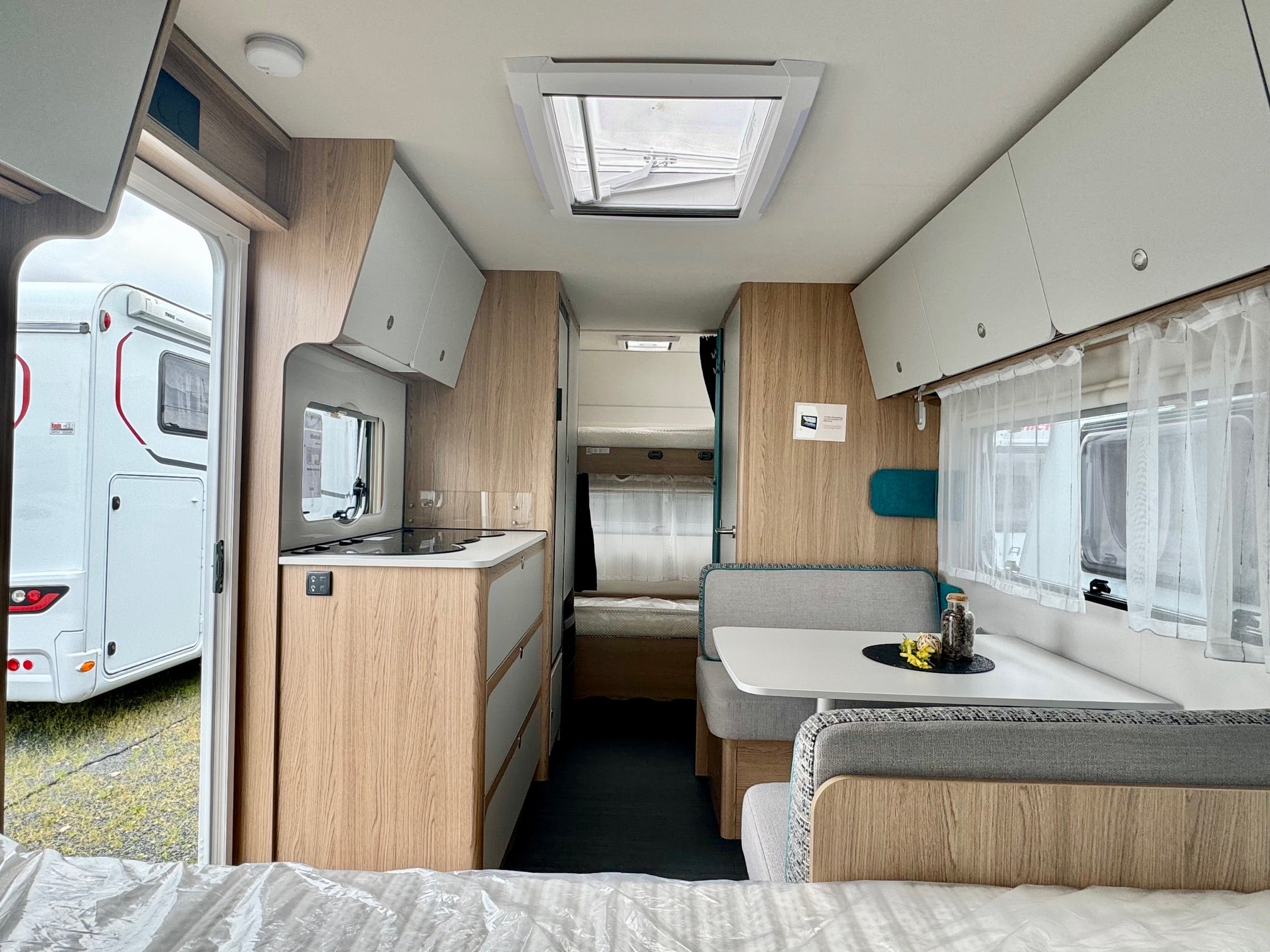 Wohnwagen Plus Klasse über 1360kg - Camper QSK mit 3er-Etagenbett – 3