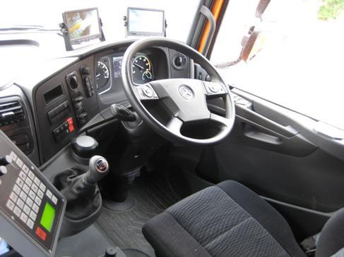 Kehrmaschine, LKW-Kehrmaschine, Behaeltervolumen 6 cbm; Daimler-Benz Atego 1523 LKO EURO 6 – 3