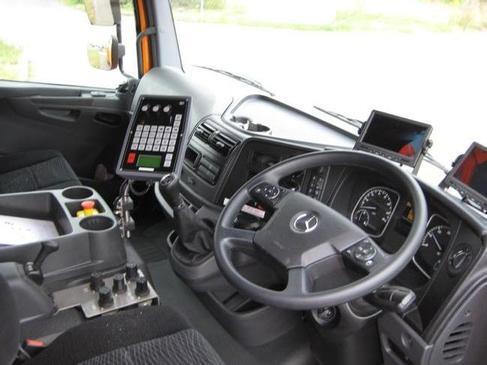Kehrmaschine, LKW- Kehrmaschine, Behältervolumen 6 m³, Mercedes-Benz Atego – 4