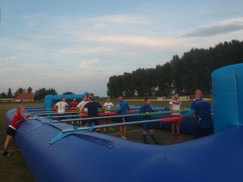 Menschenkicker / Riesenkicker / Human Table Soccer – 2