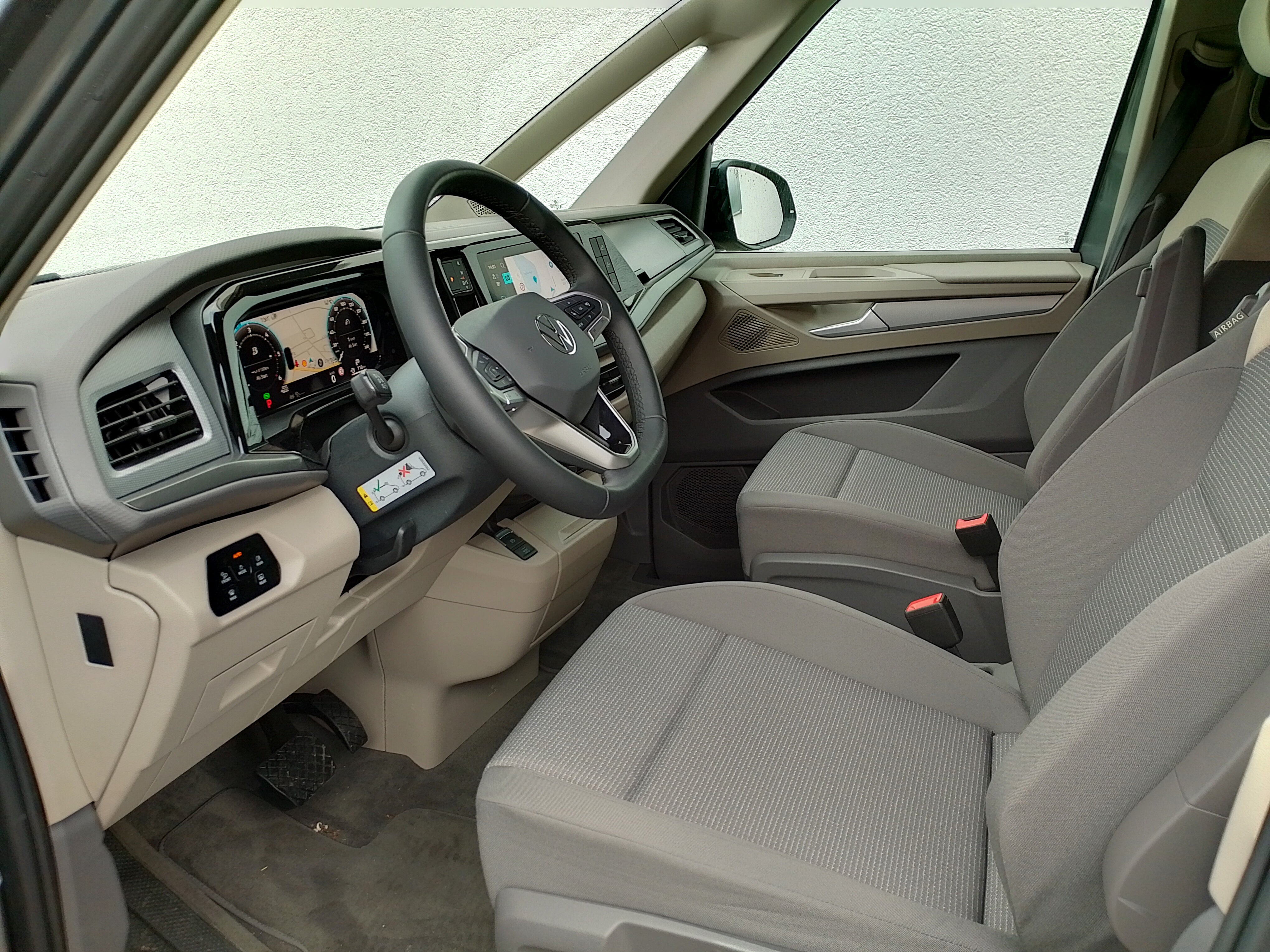 VW T7 California Beach – 4