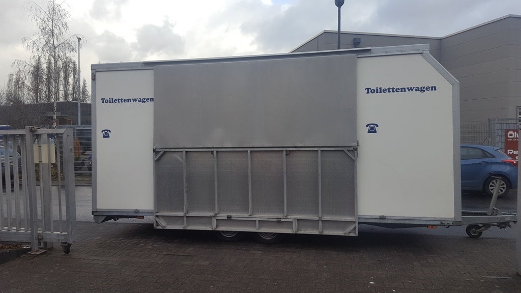 Toilettenwagen (sehr gepflegt) – 2
