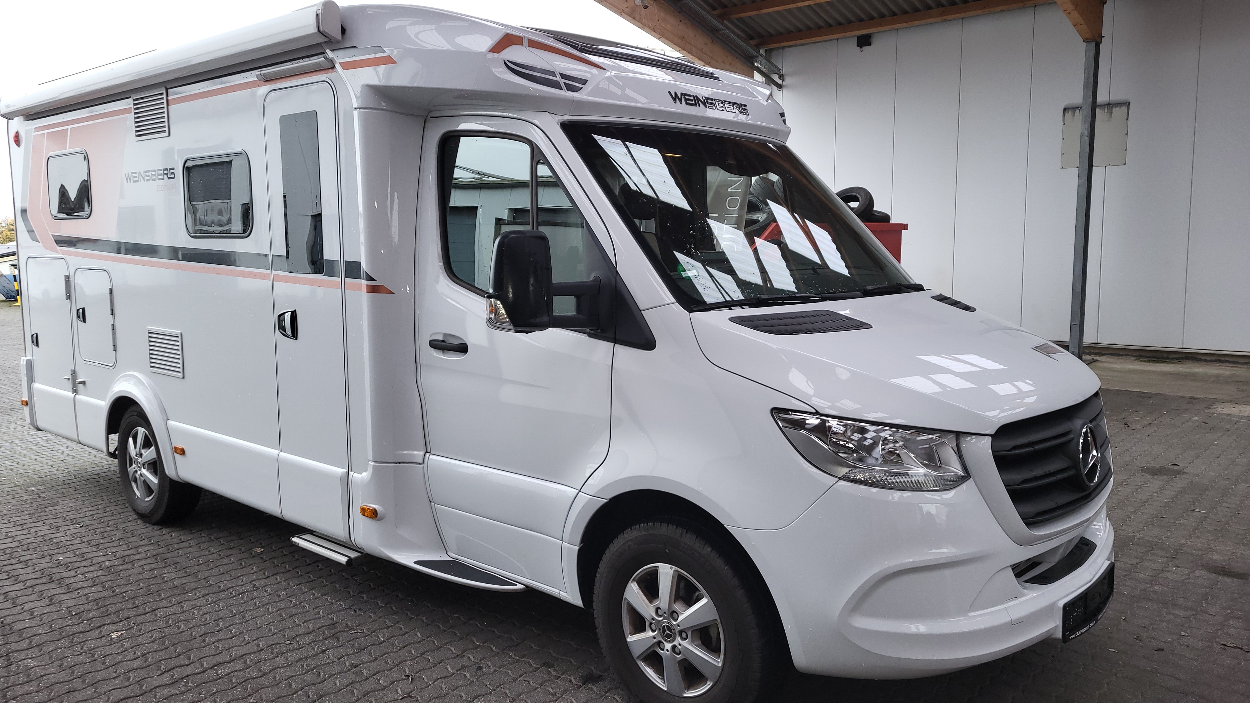 MERCEDES Weinsberg CaraCompact 640MEG – 2