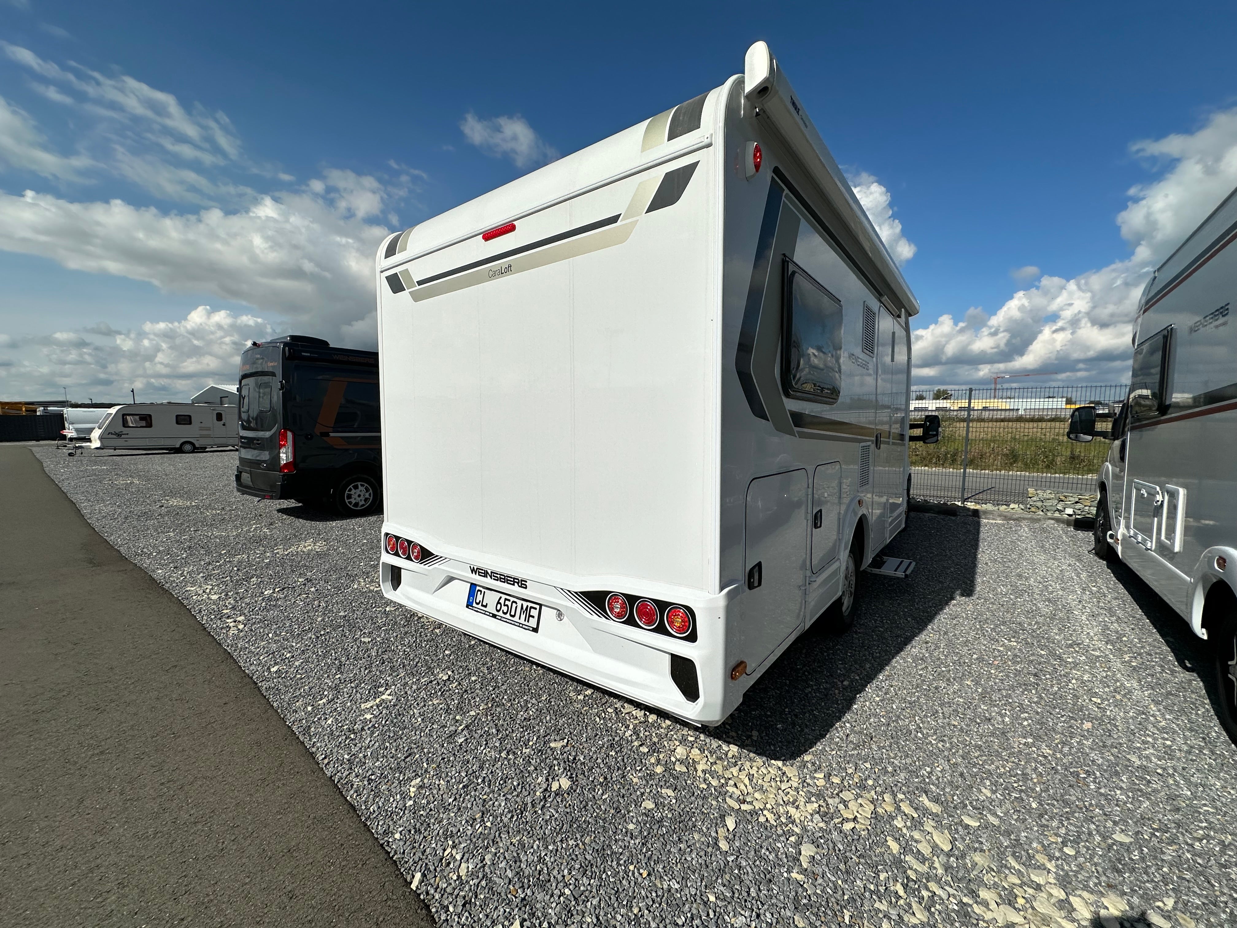 Weinsberg Cara Loft 650 MF, der mit dem großzügigem Innenraum – 2