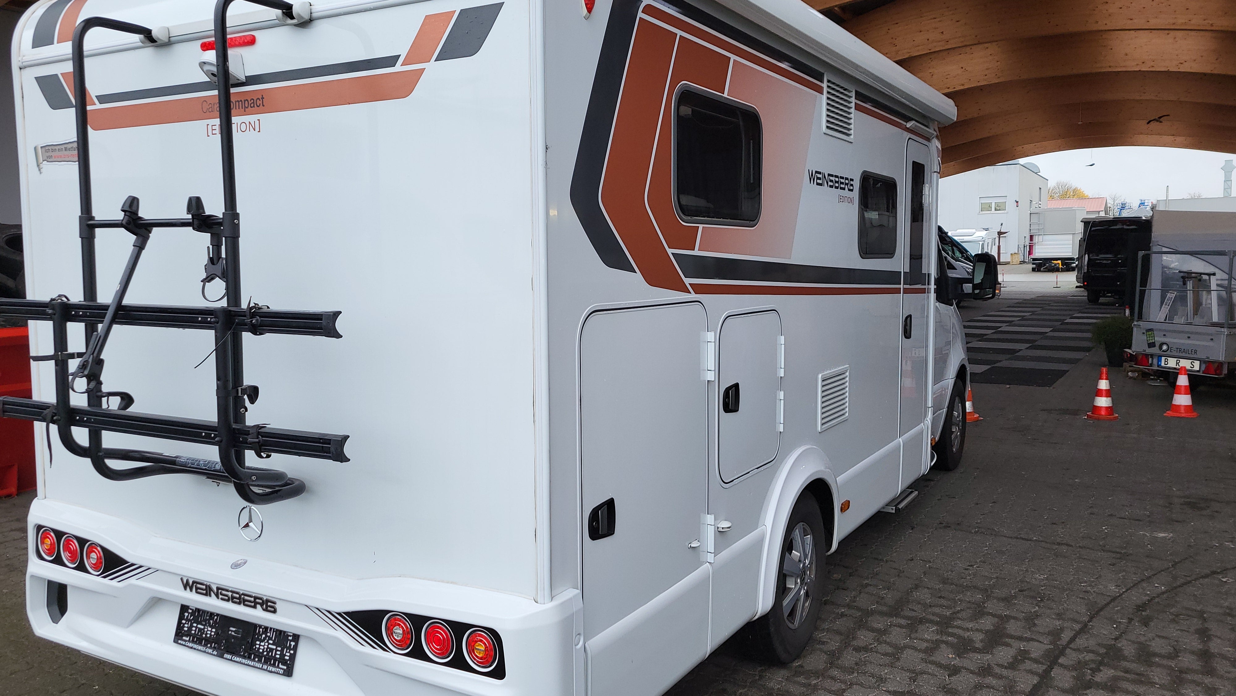 MERCEDES Weinsberg CaraCompact 640MEG – 4